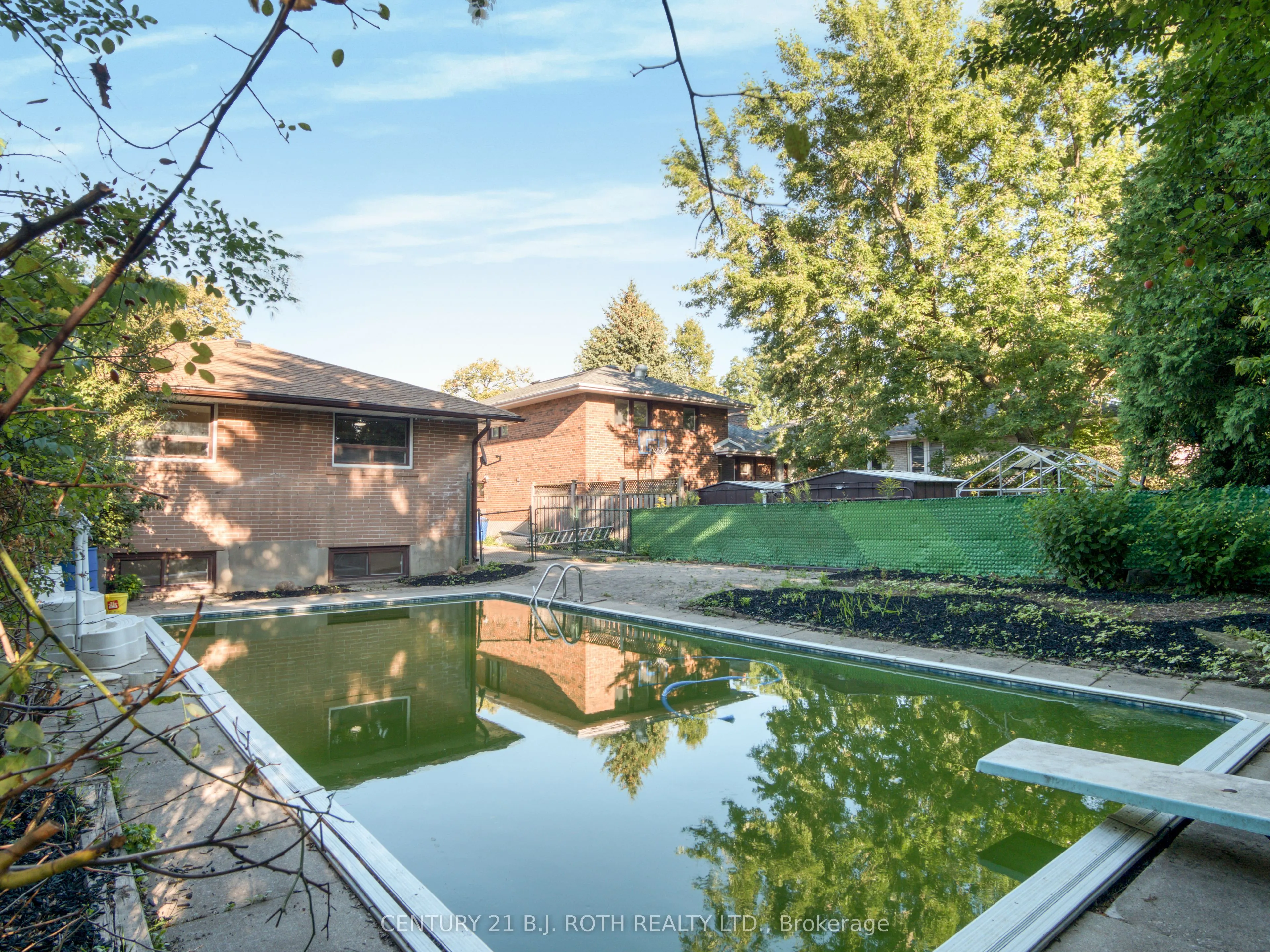 10 Bloorlea Crescent