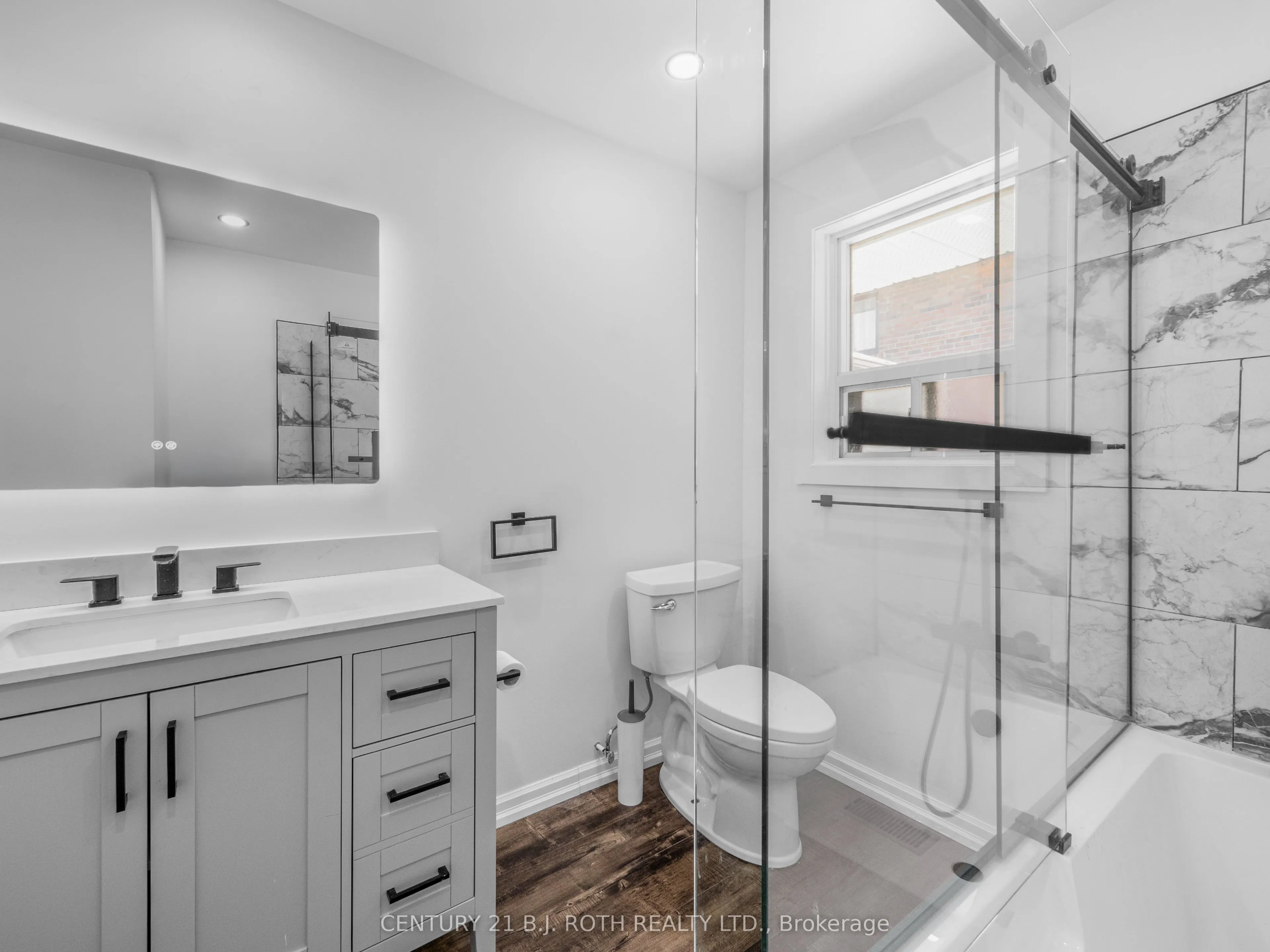 10 Bloorlea Crescent