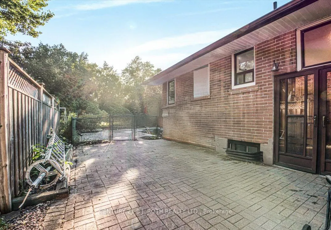 10 Bloorlea Crescent