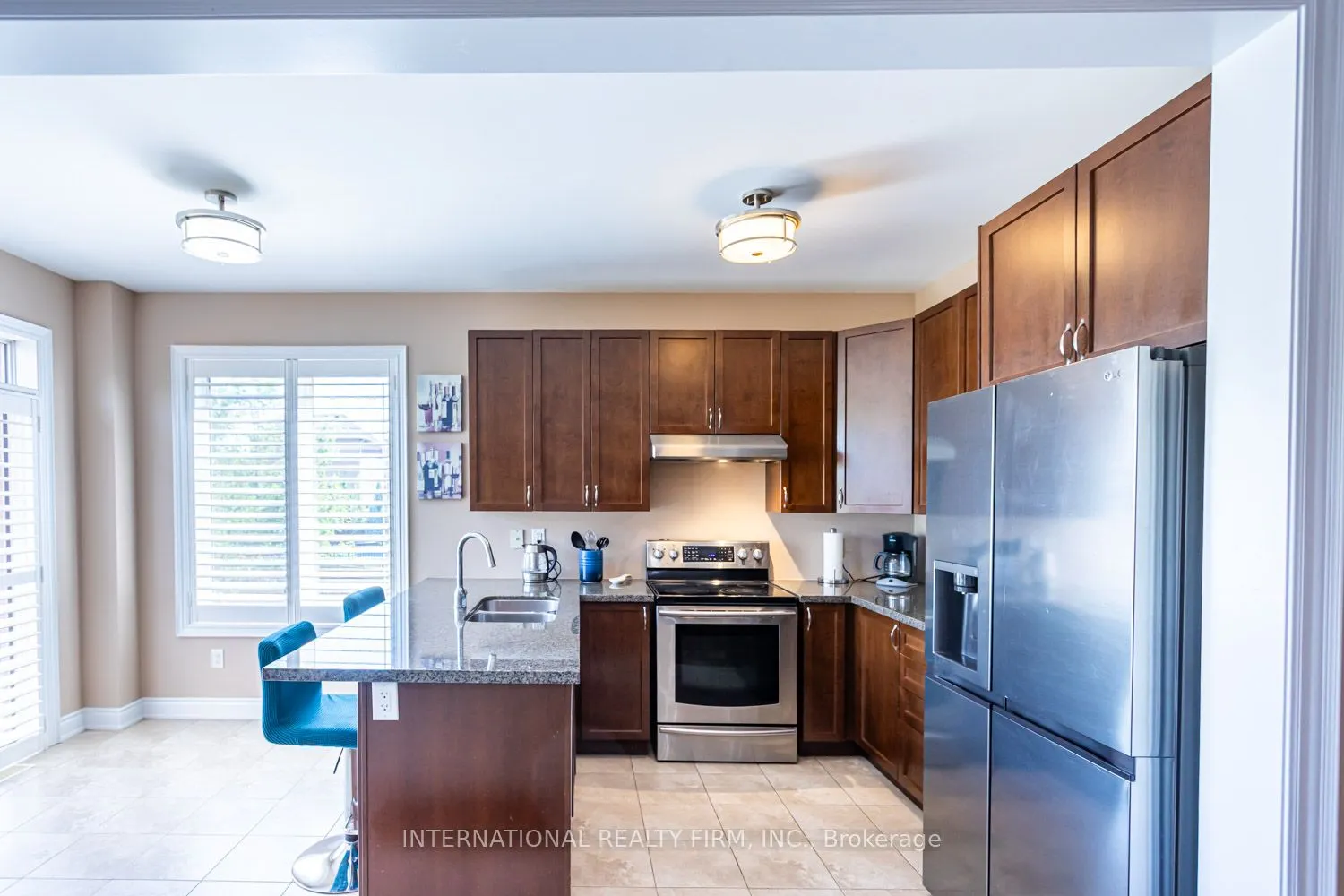 2371 QUETICO Crescent
