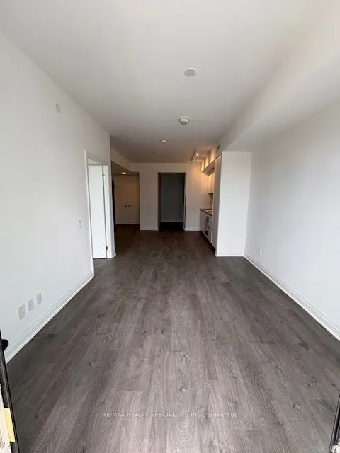 4015 THE EXCHANGE, #2206