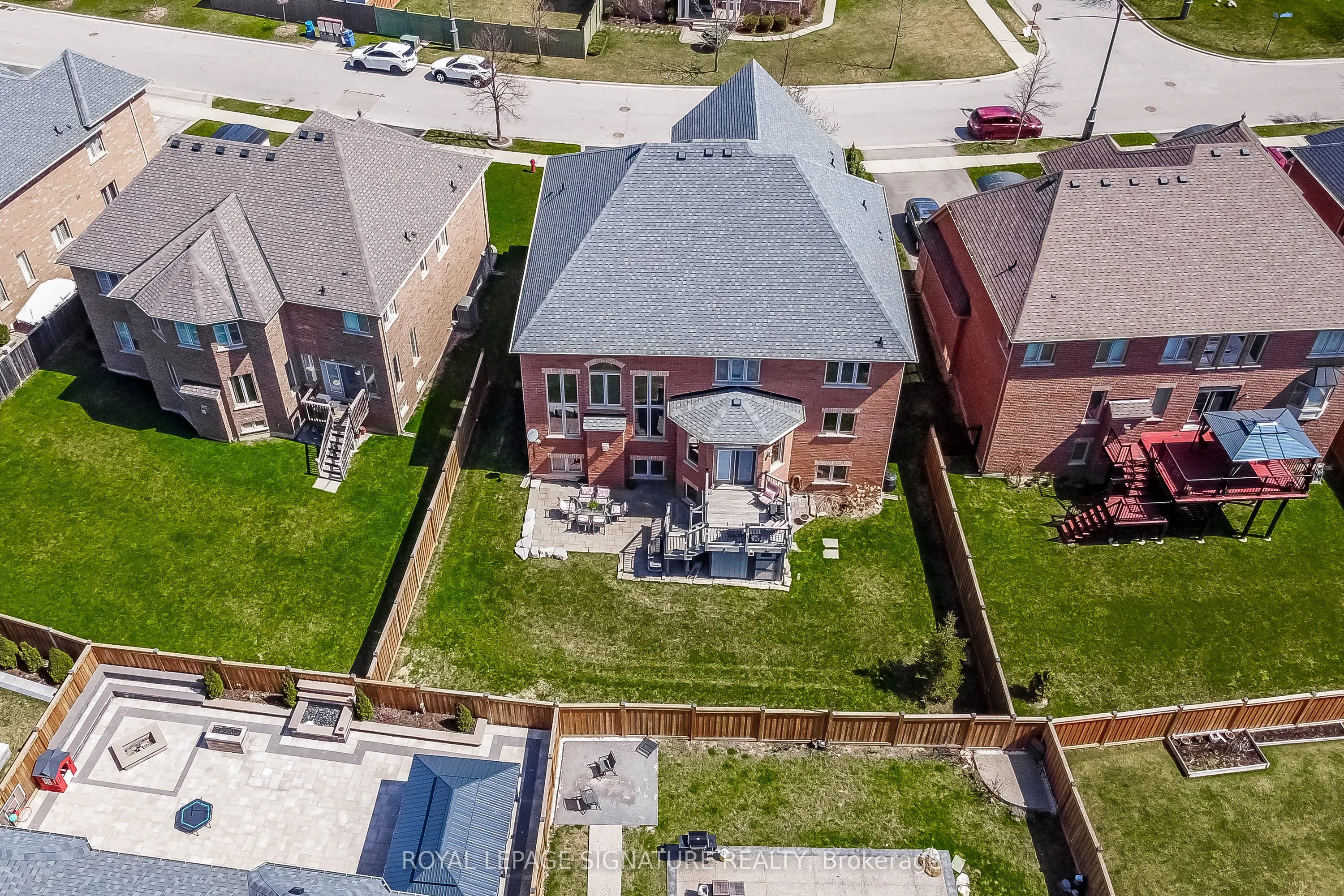 18 Flanders Road