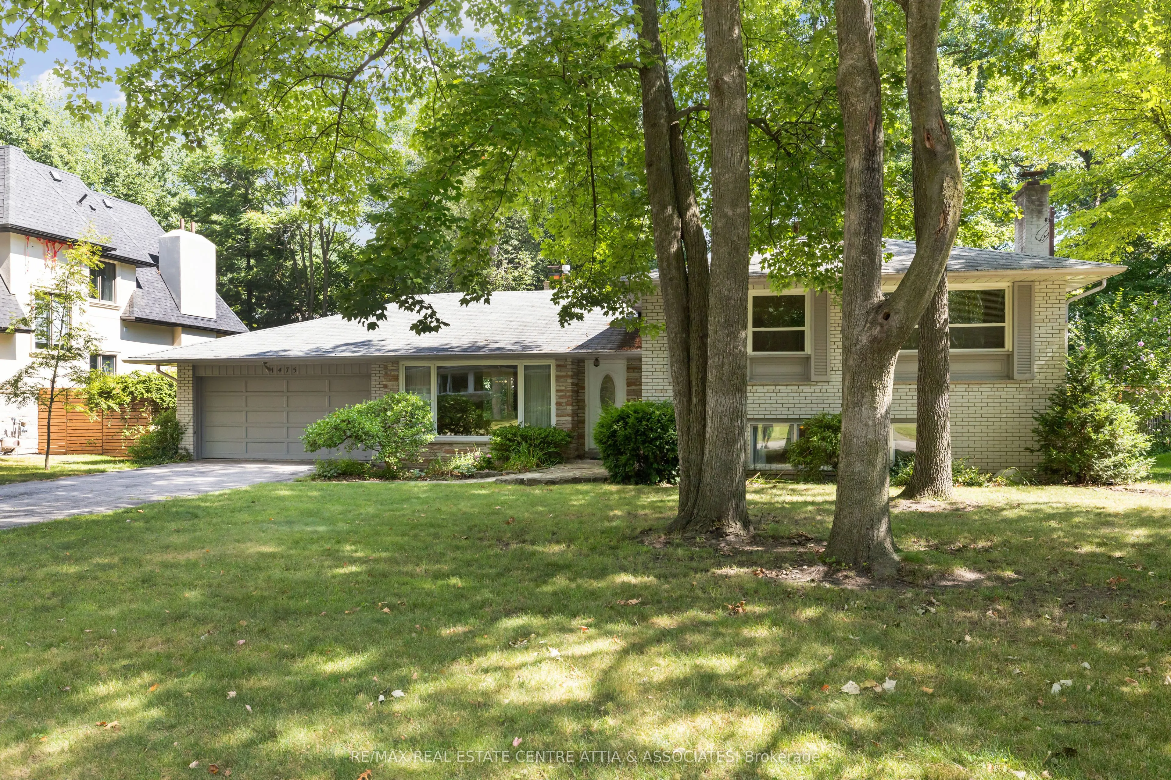 1475 Merrow Road