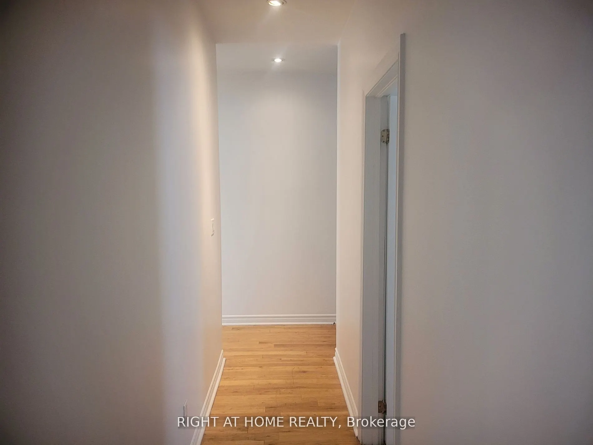 120 Cowan Avenue, #18