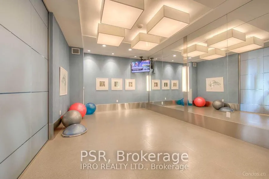 3500 Lakeshore Road W, #619