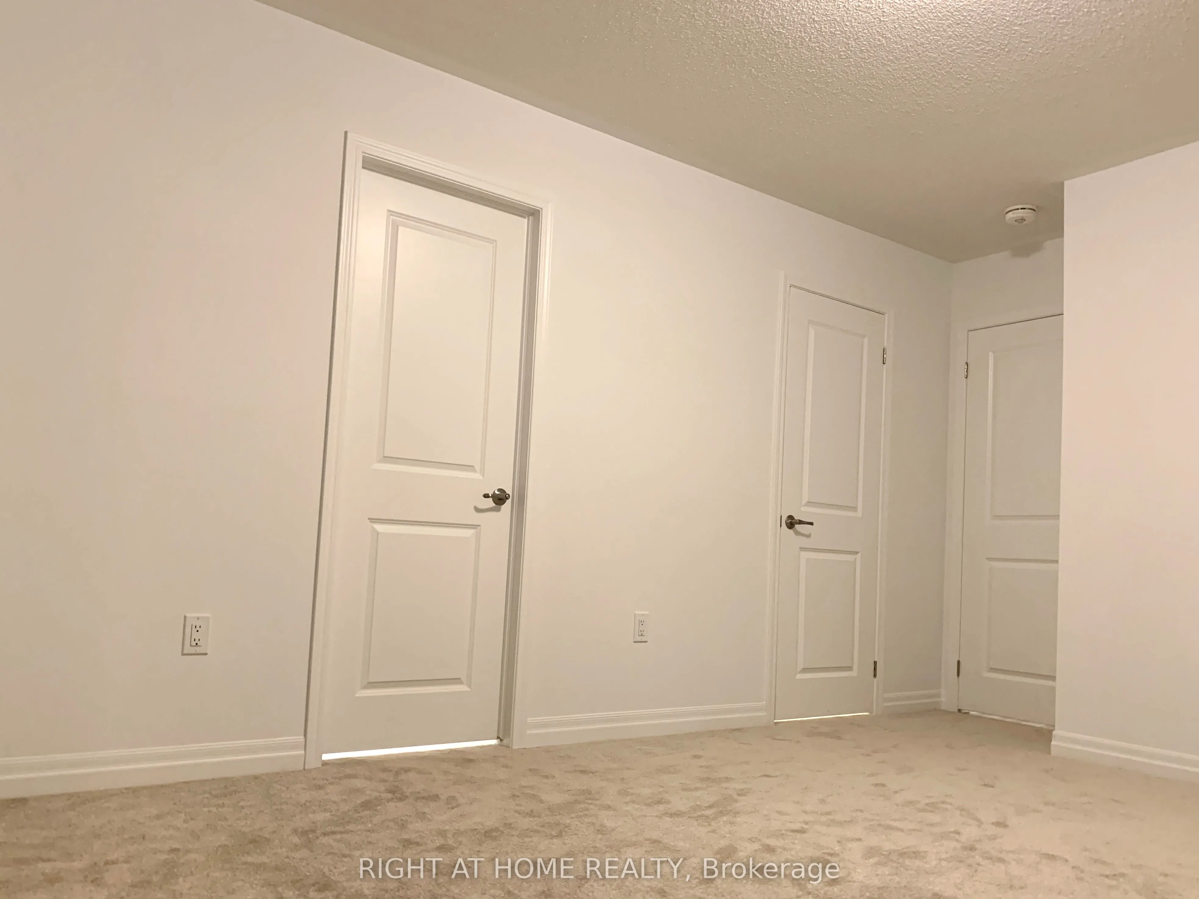 3099 William Cutmore Boulevard