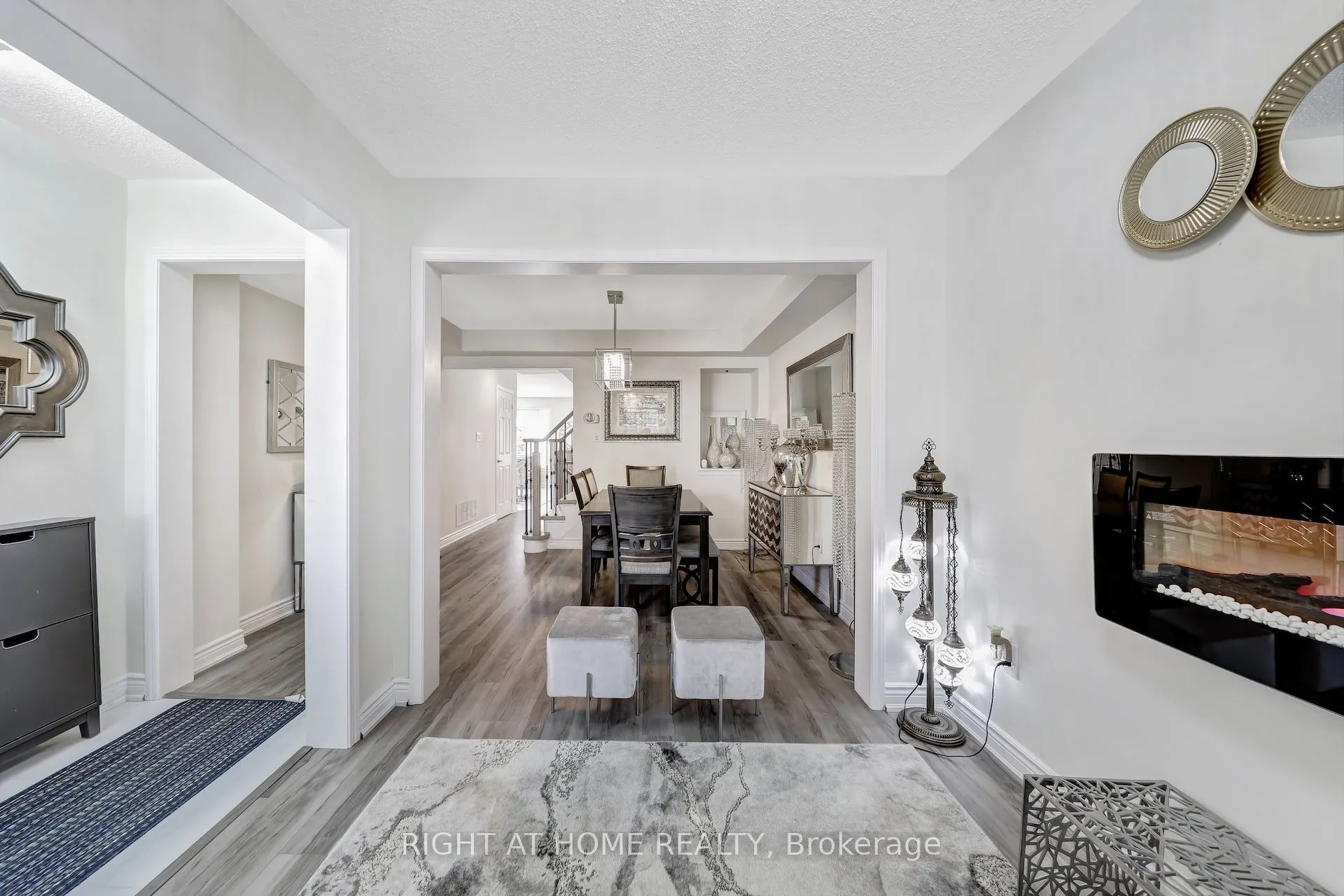 863 Scott Boulevard