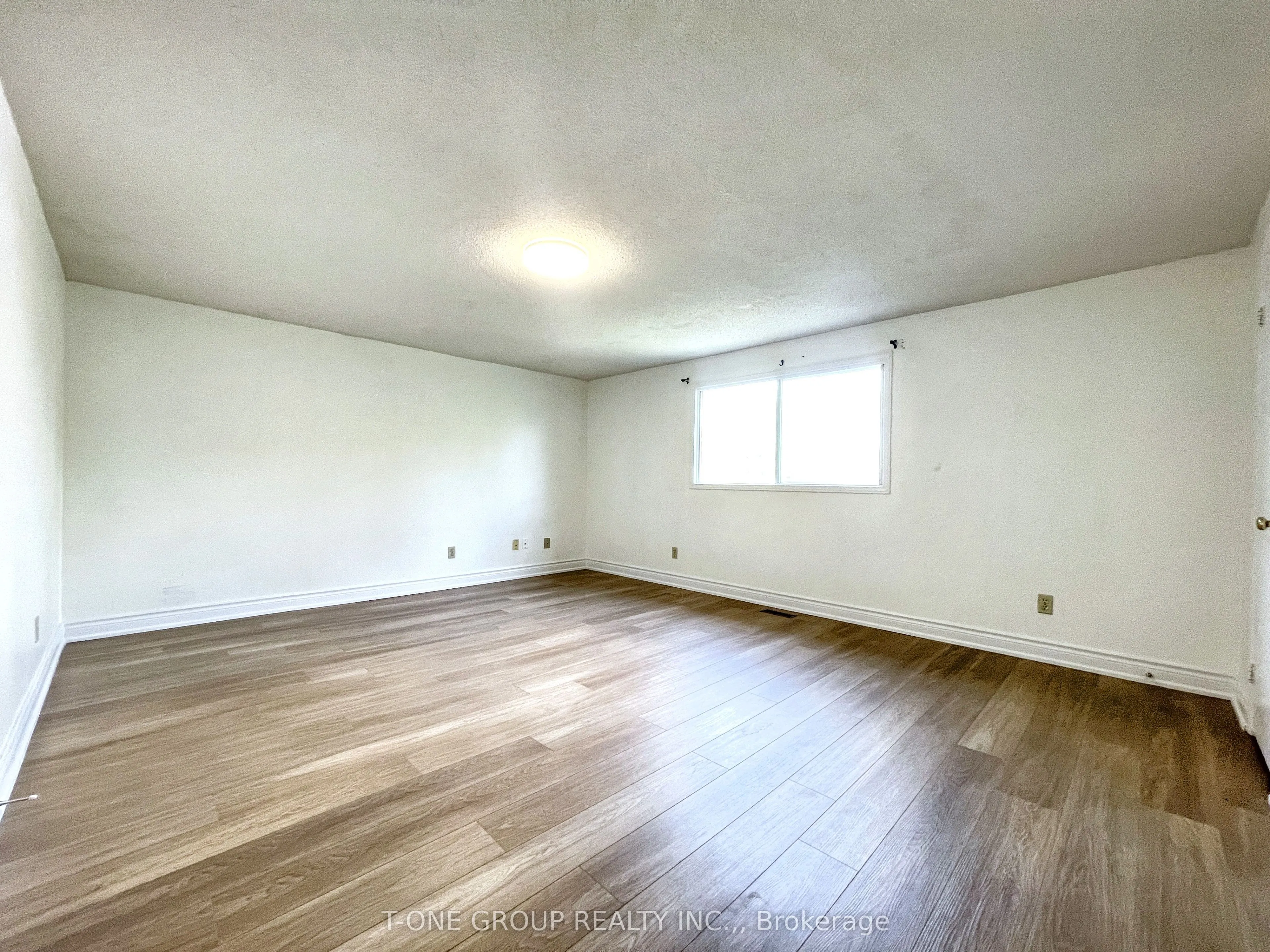 4485 Jenkins Crescent