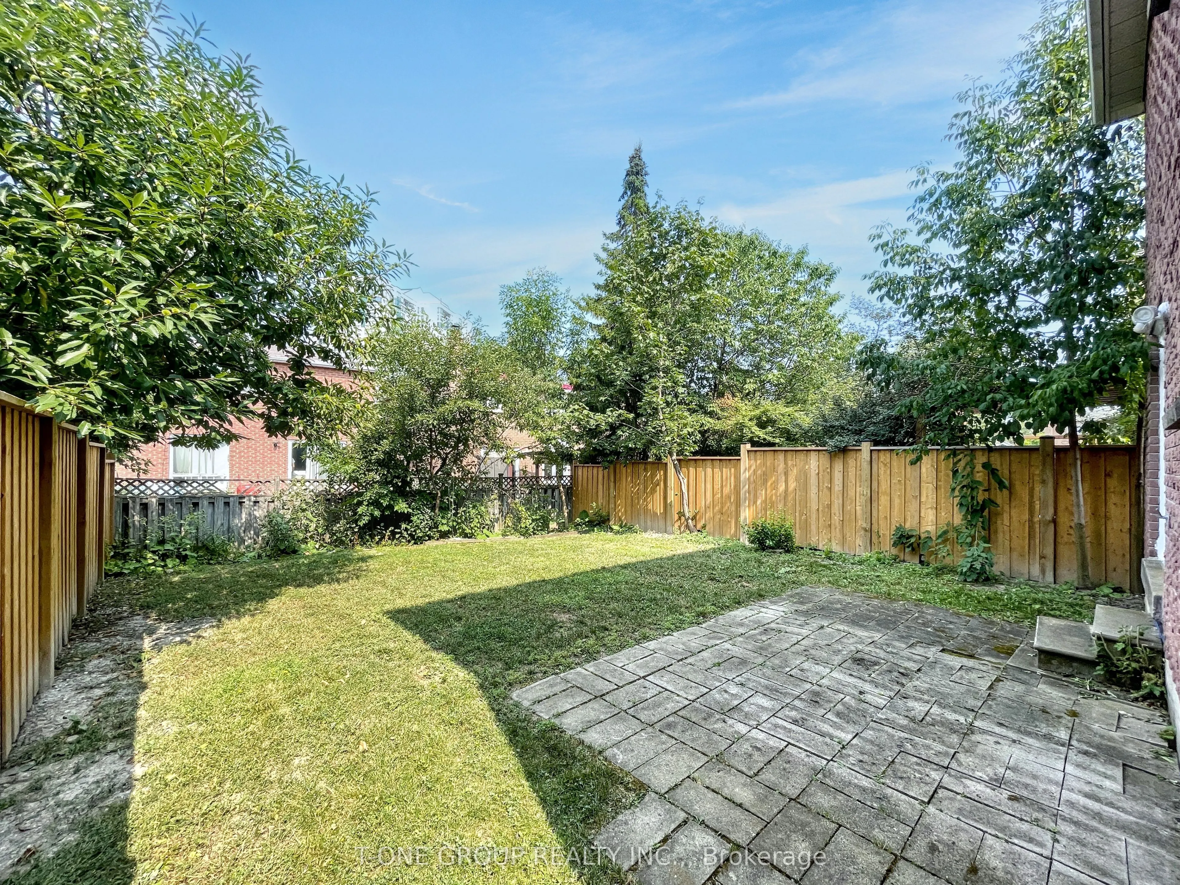 4485 Jenkins Crescent