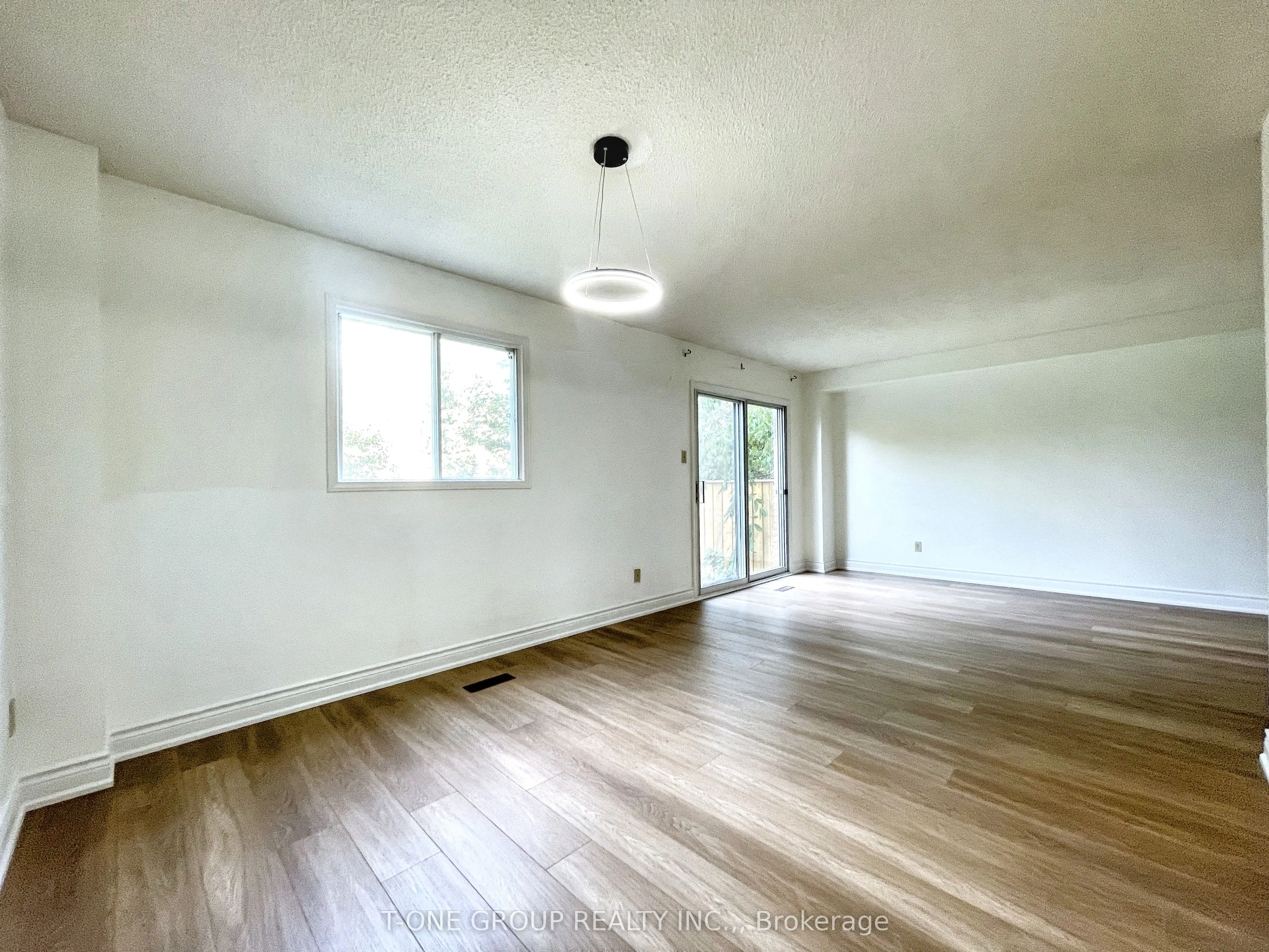 4485 Jenkins Crescent