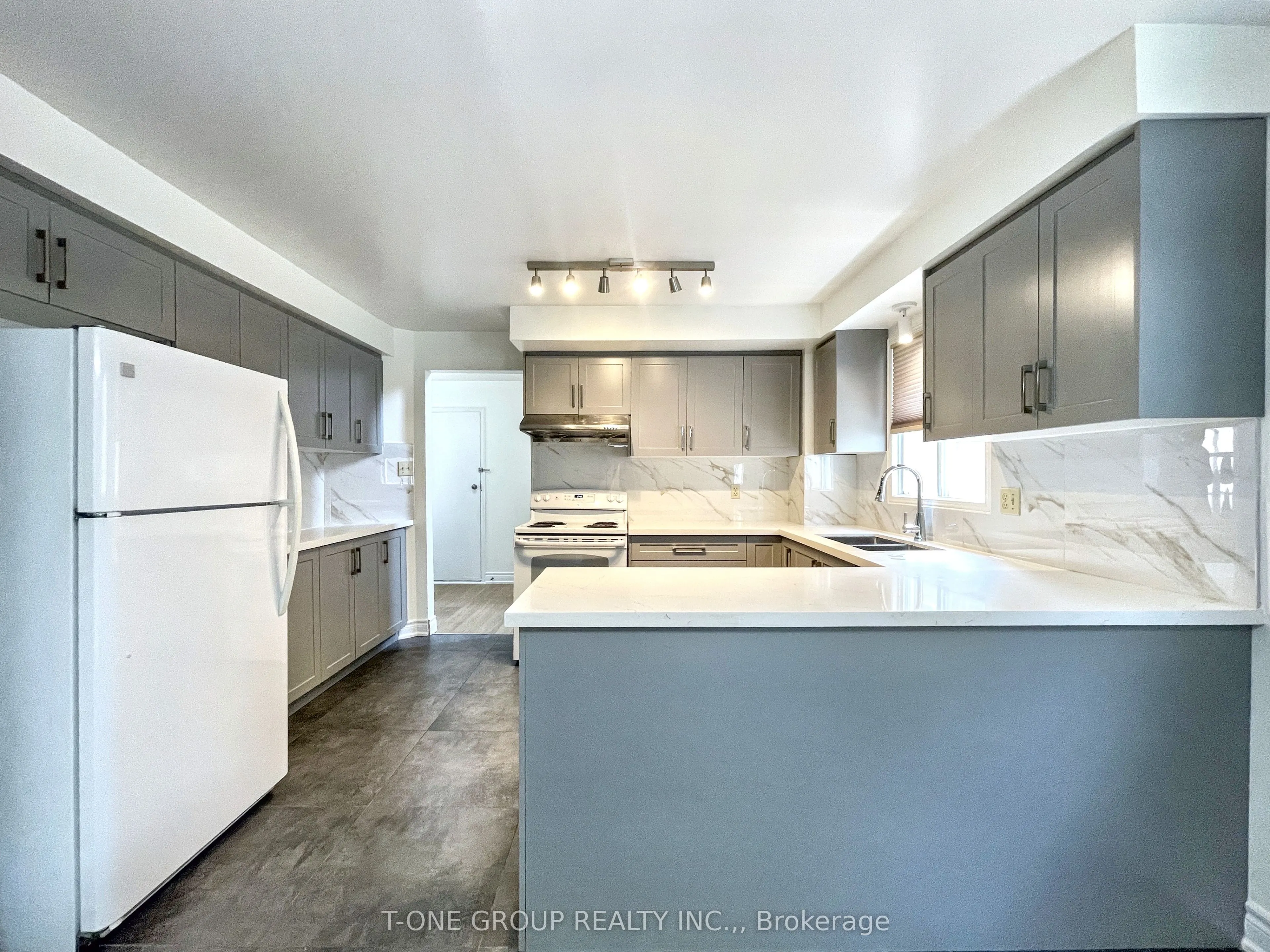 4485 Jenkins Crescent