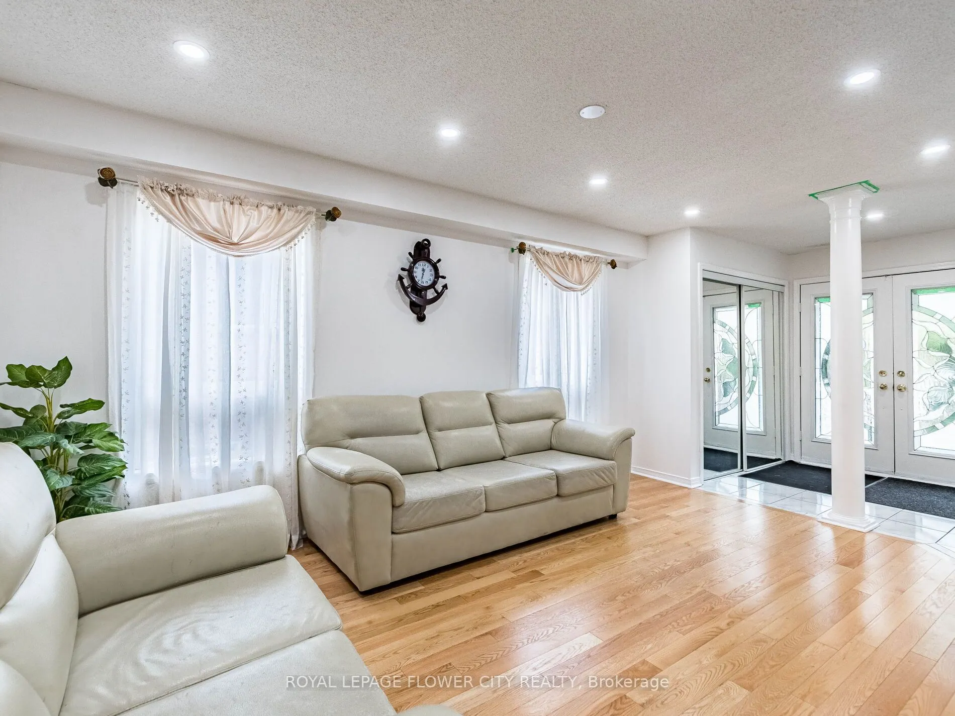 58 Pertosa Drive
