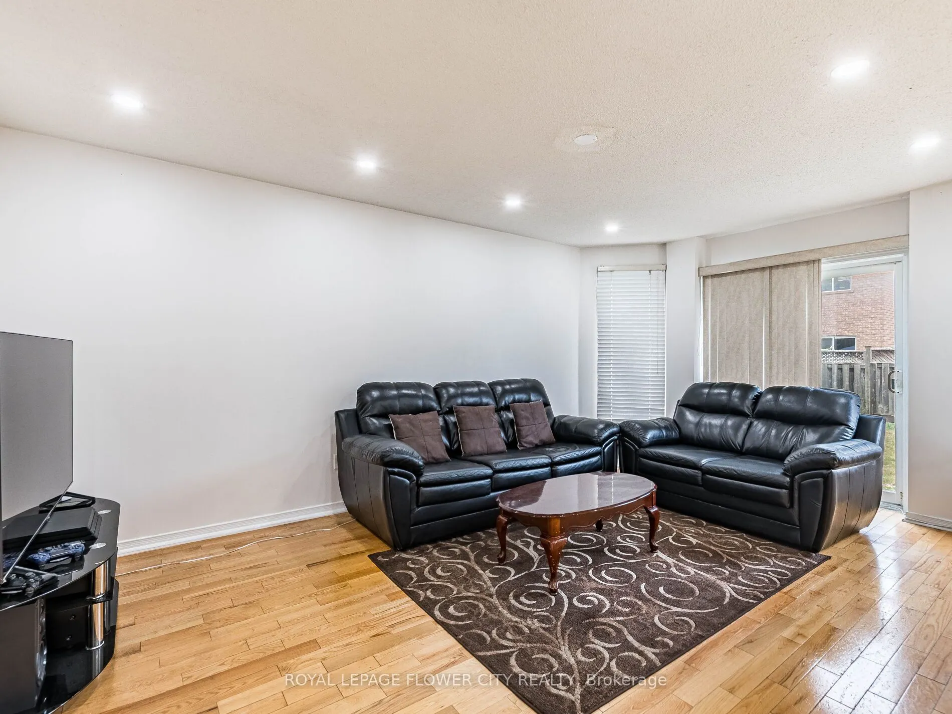 58 Pertosa Drive