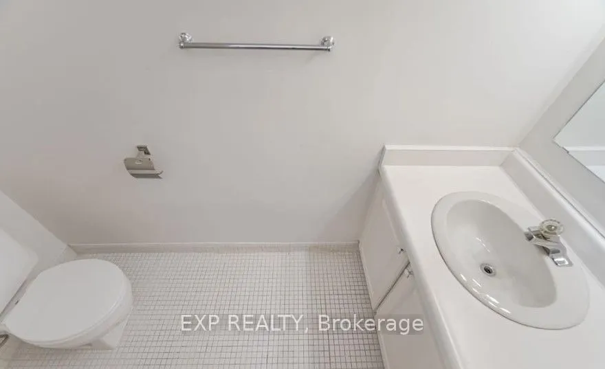 2323 Confederation Parkway, #901