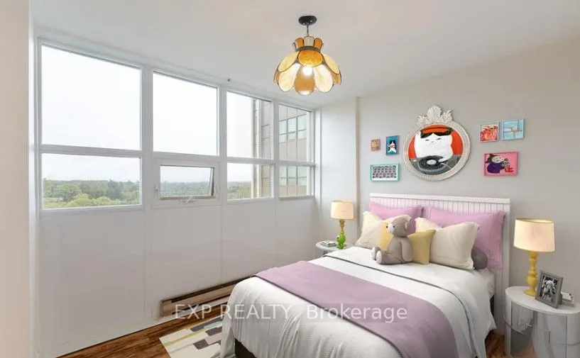 2323 Confederation Parkway, #901