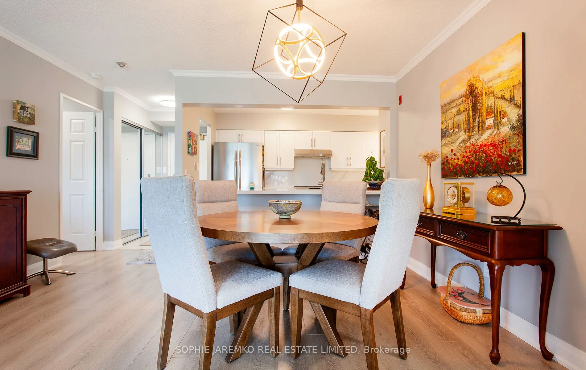 22 Southport Street, #538