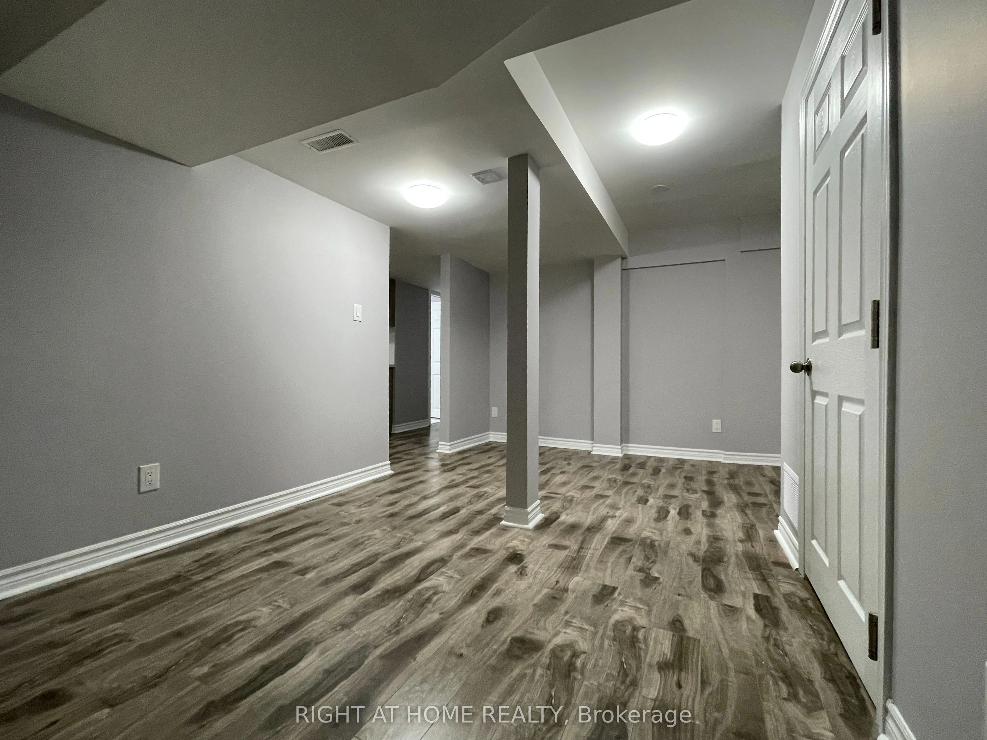 5837 Churchill Meadows Boulevard, #Bsmt