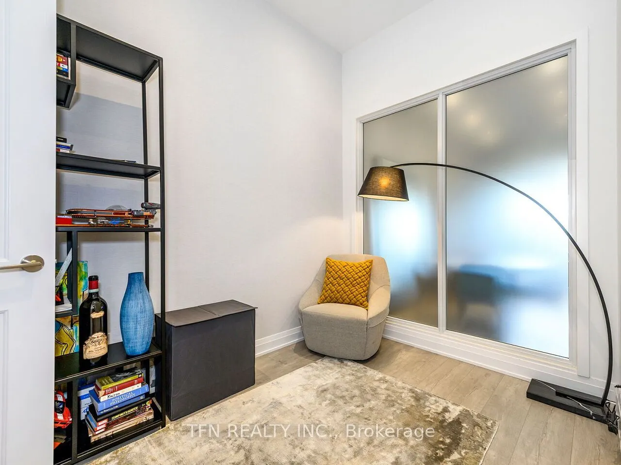 20 Shore Breeze Drive, #M5