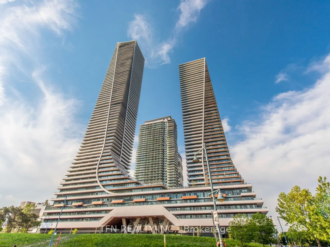 20 Shore Breeze Drive, #M5