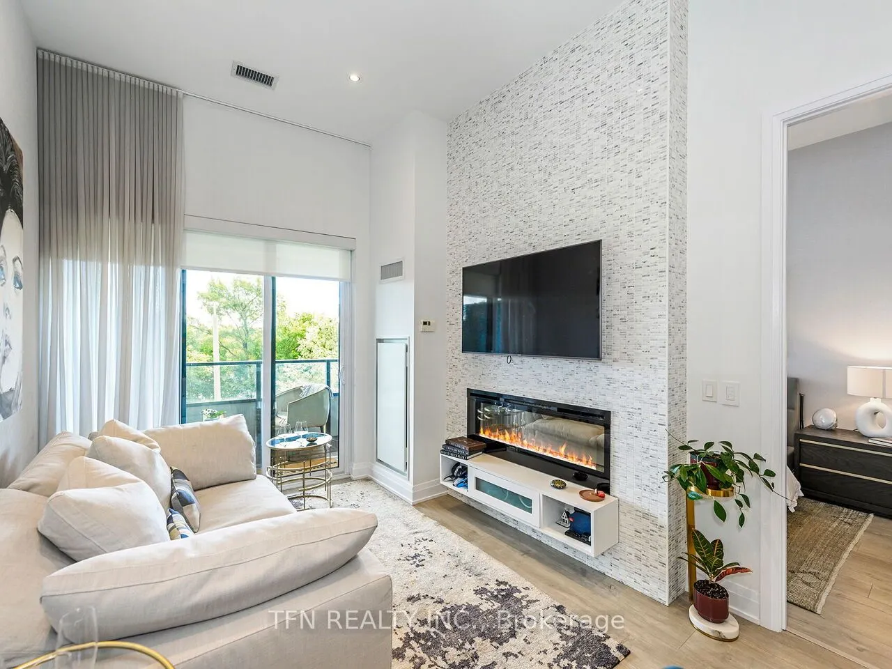 20 Shore Breeze Drive, #M5