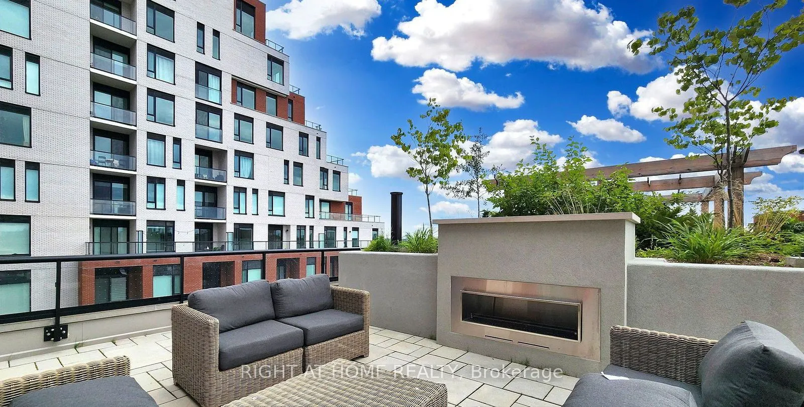 3100 Keele Street, #322