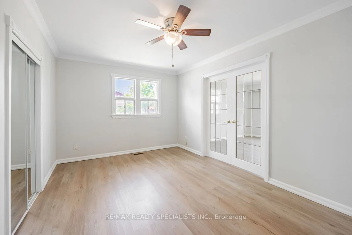 1362 Cawthra Road, #Upper
