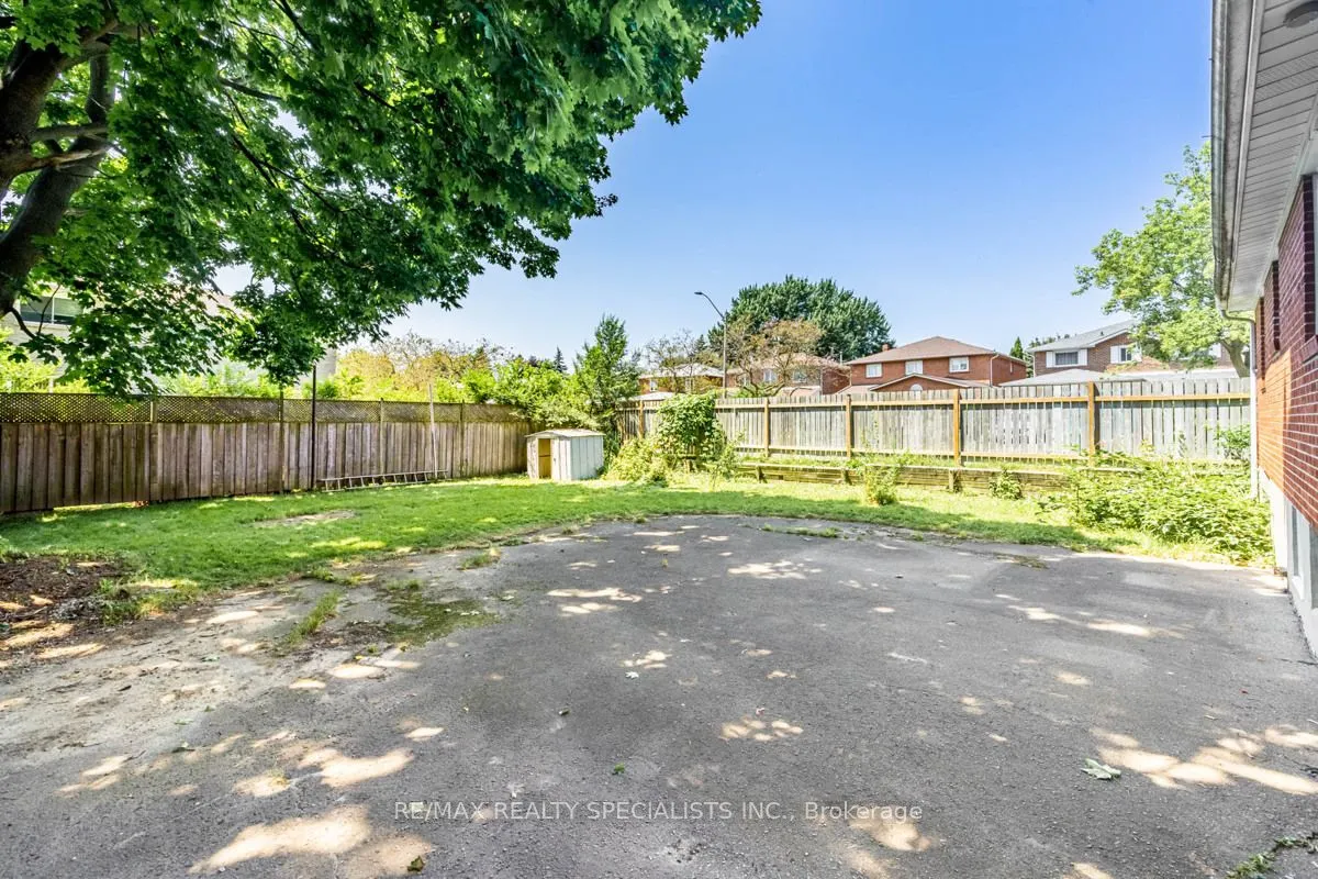 1362 Cawthra Road, #Upper