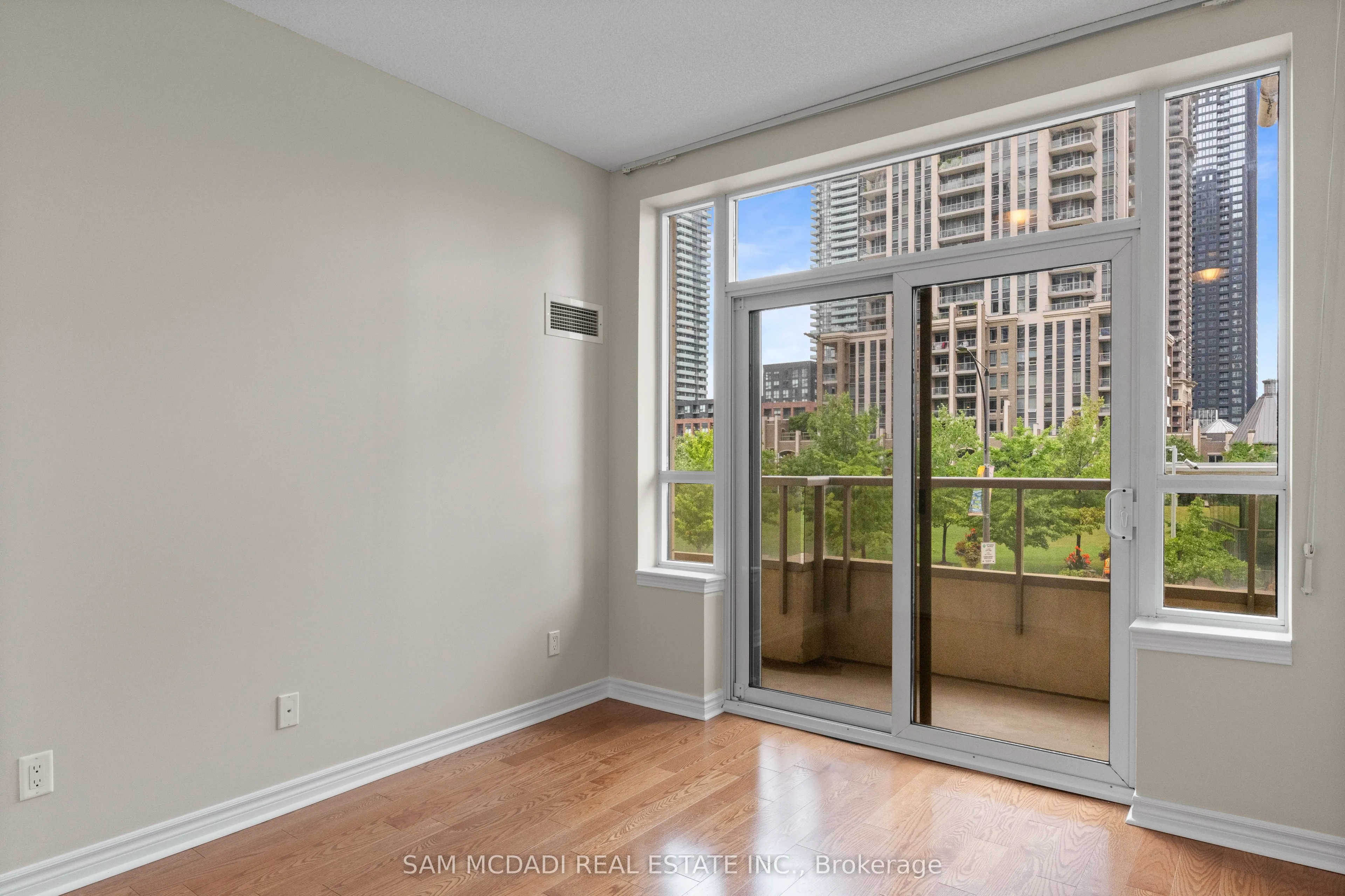 350 Princess Royal Drive, #211