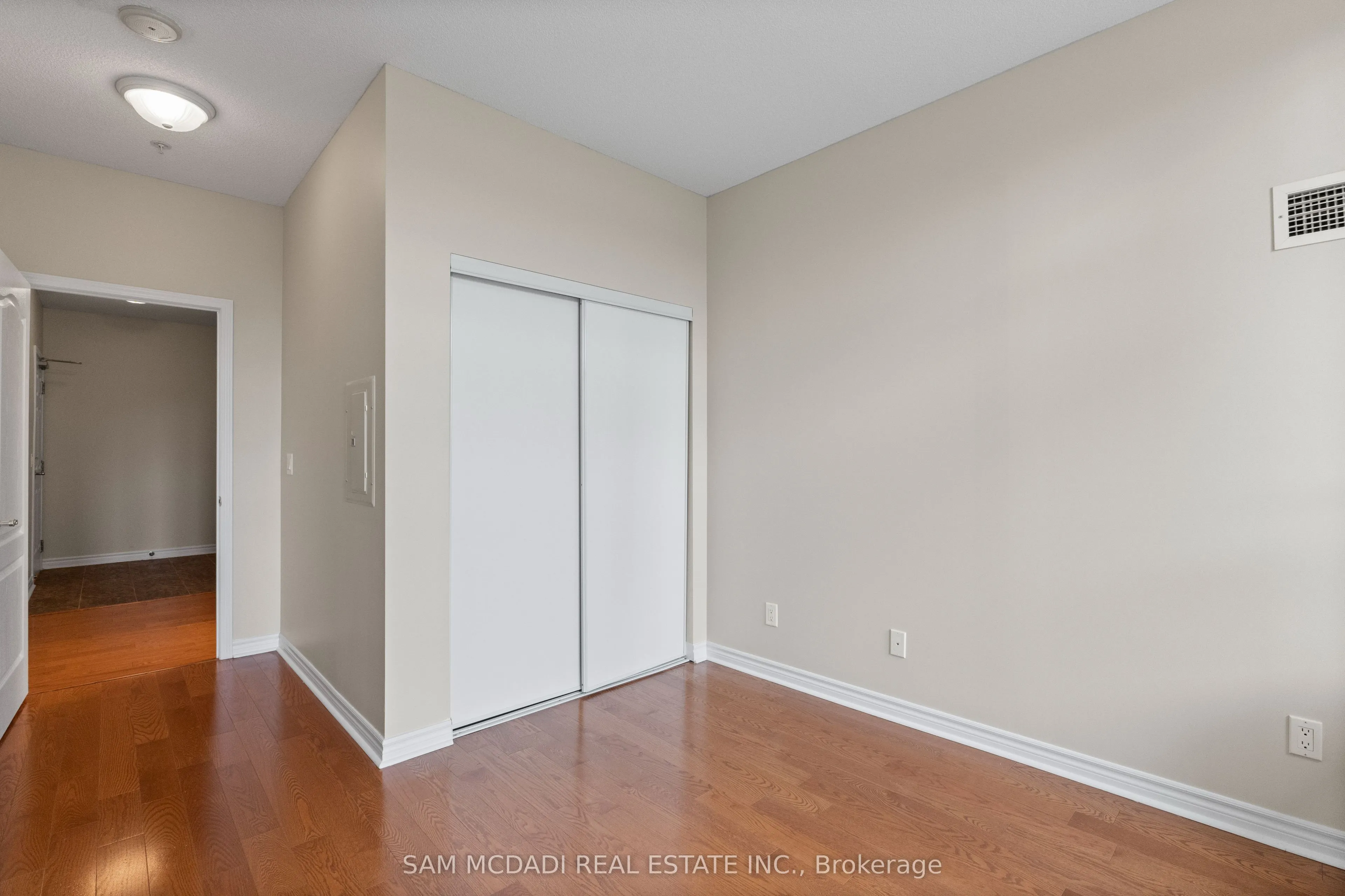 350 Princess Royal Drive, #211