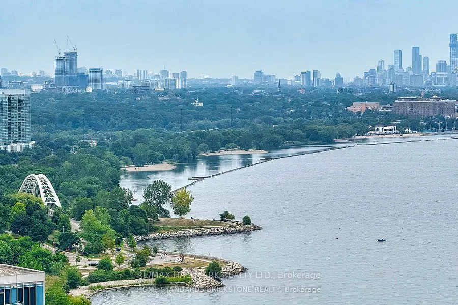 38 ANNIE CRAIG Drive, #3503
