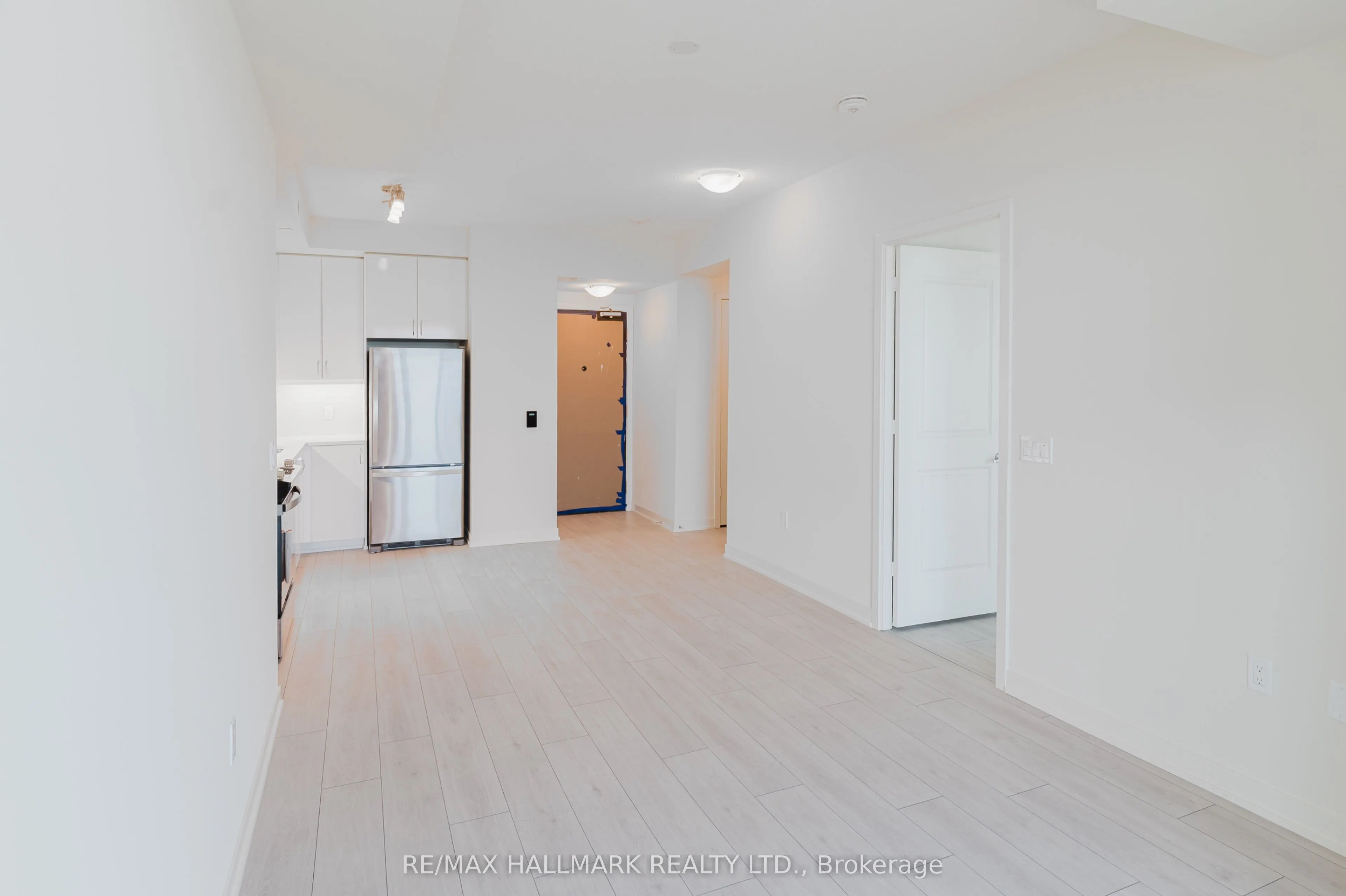 38 ANNIE CRAIG Drive, #3503