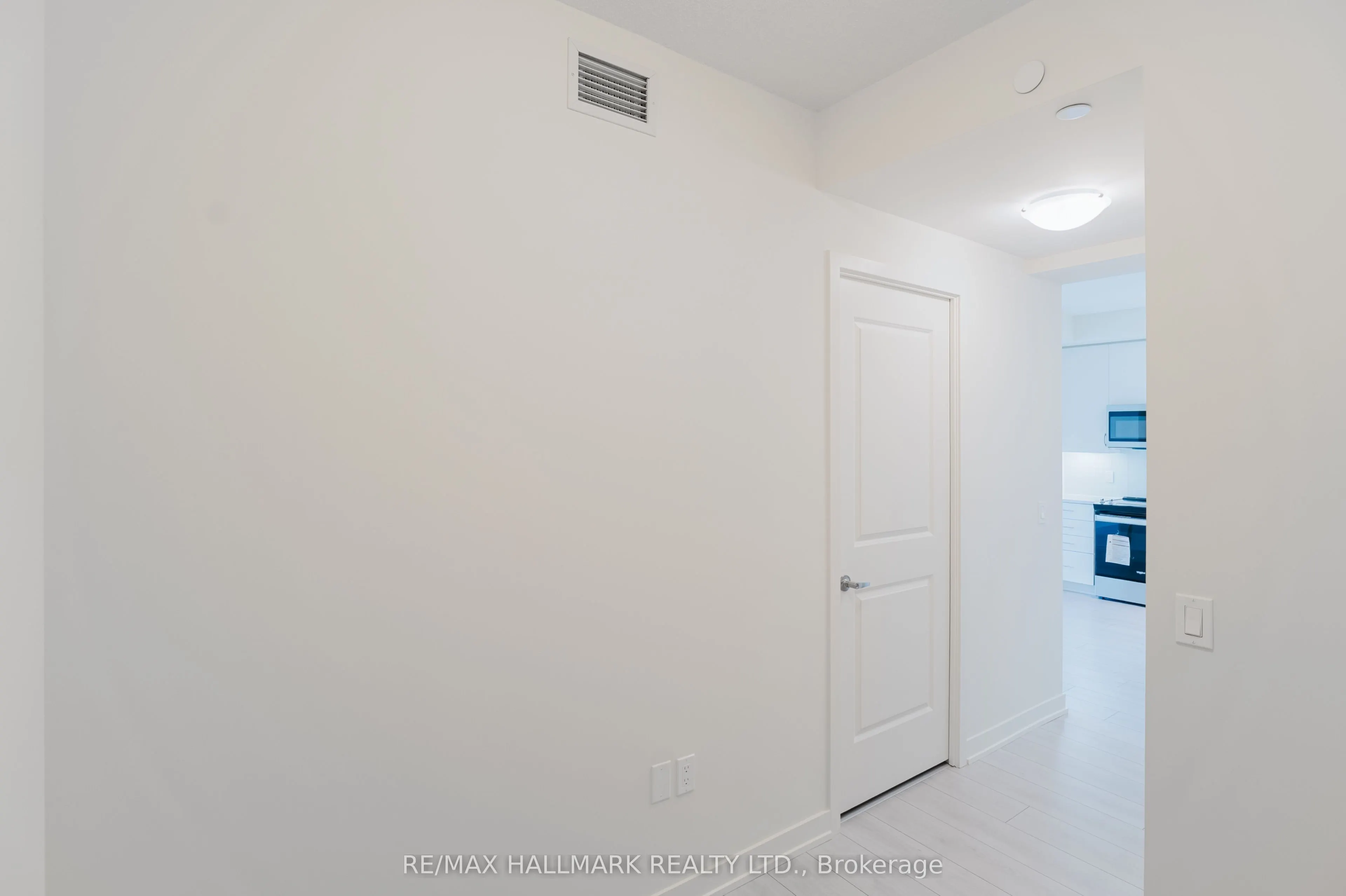 38 ANNIE CRAIG Drive, #3503