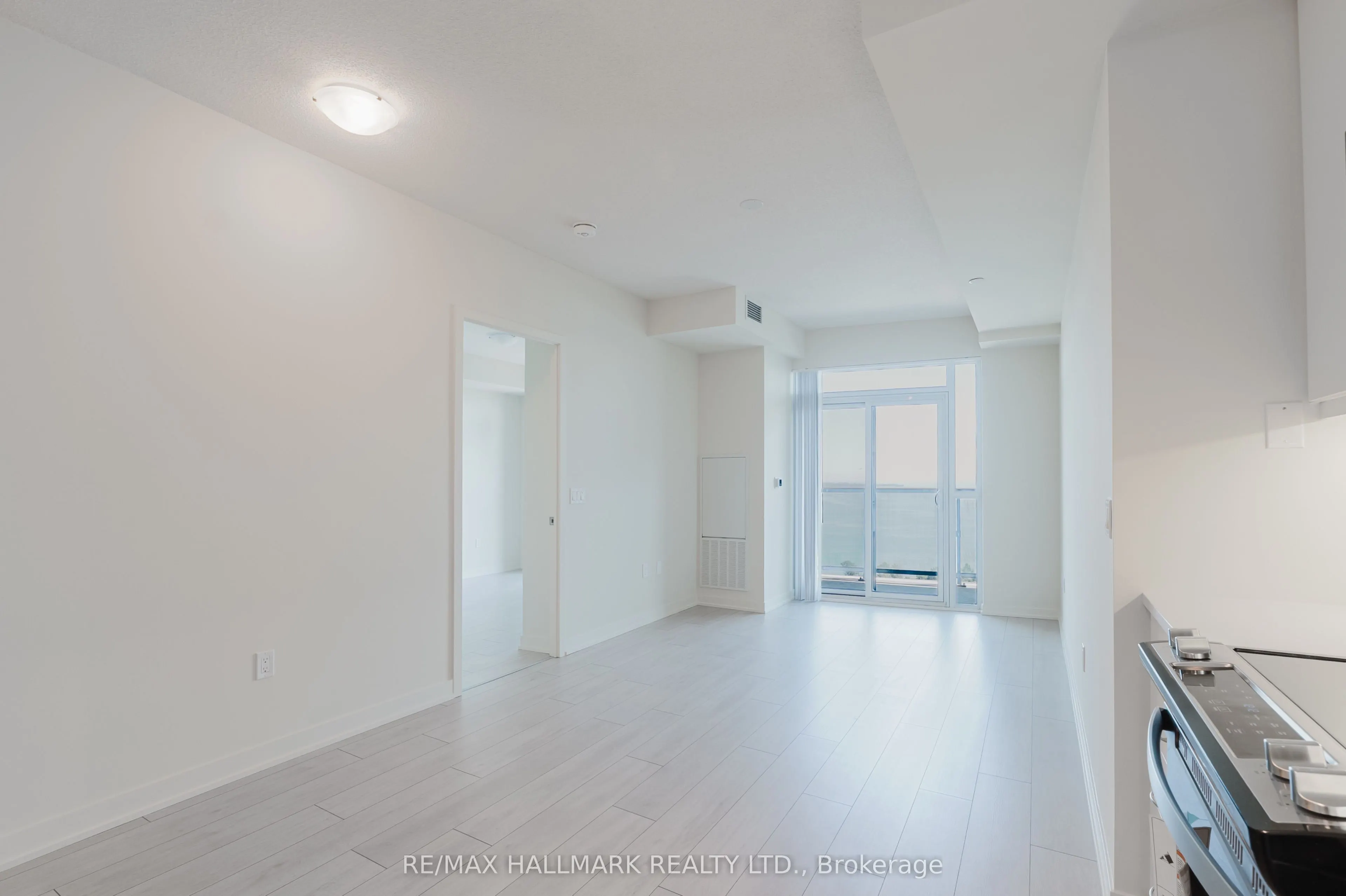38 ANNIE CRAIG Drive, #3503