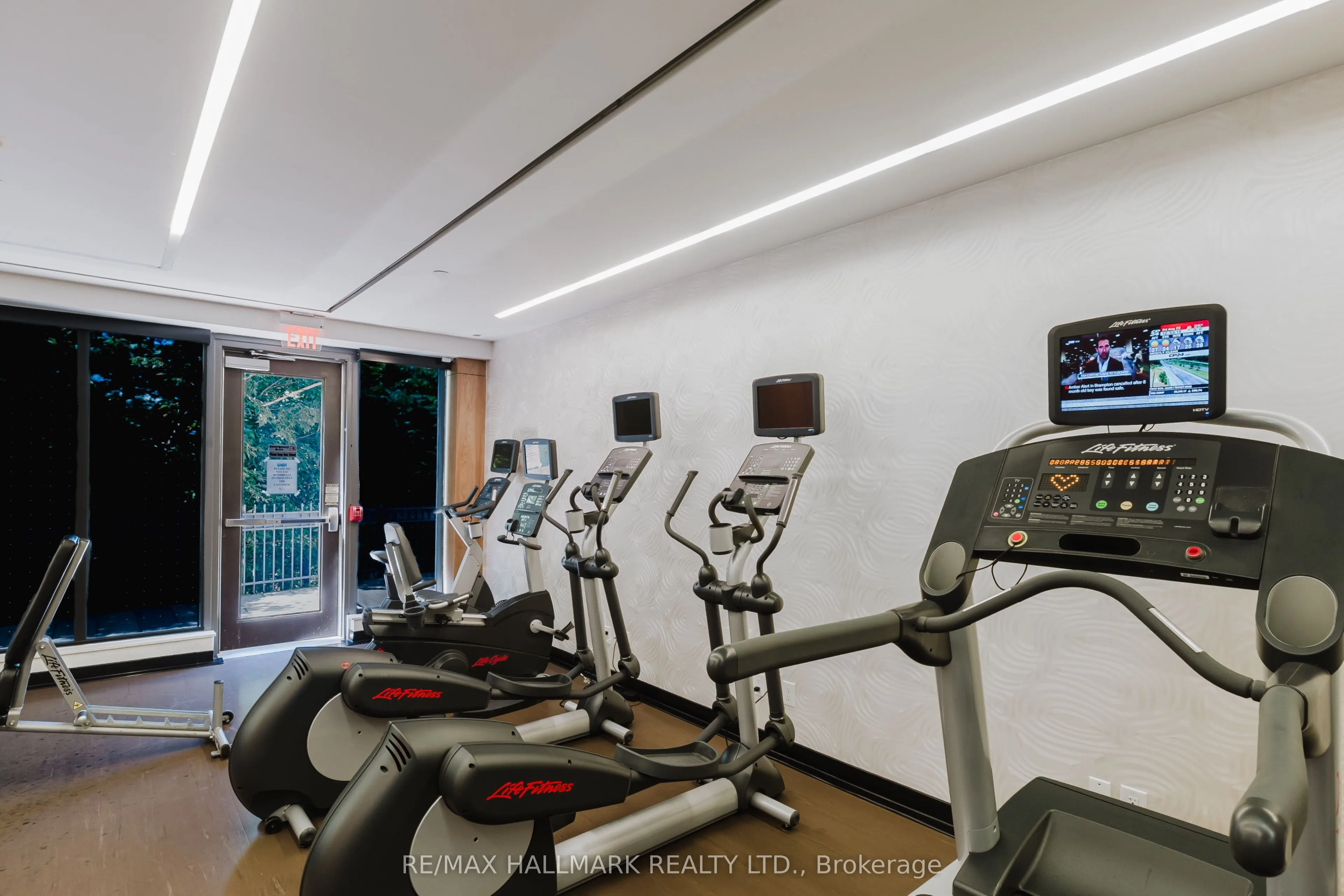 36 PARK LAWN Road, #1609
