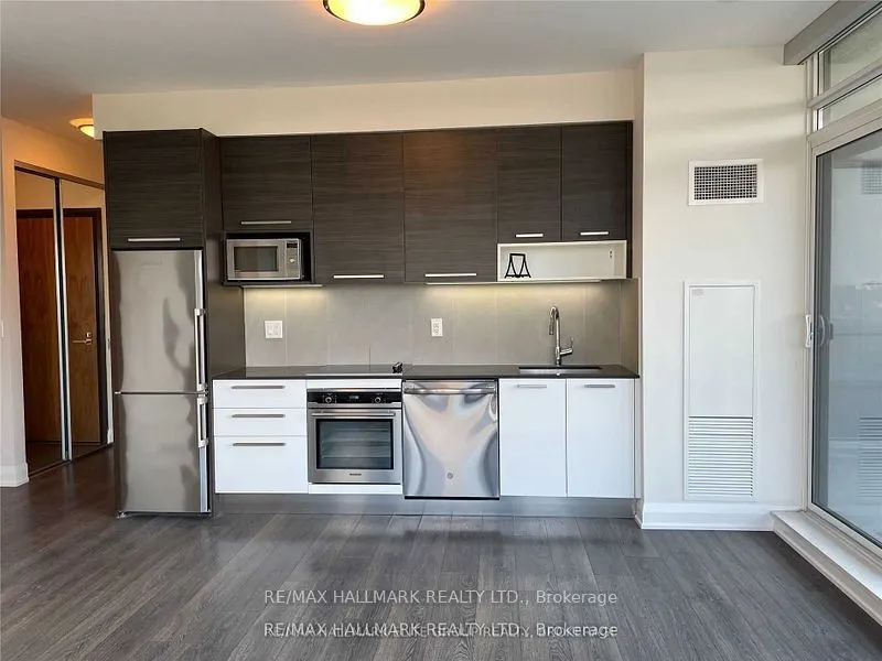 36 PARK LAWN Road, #1609