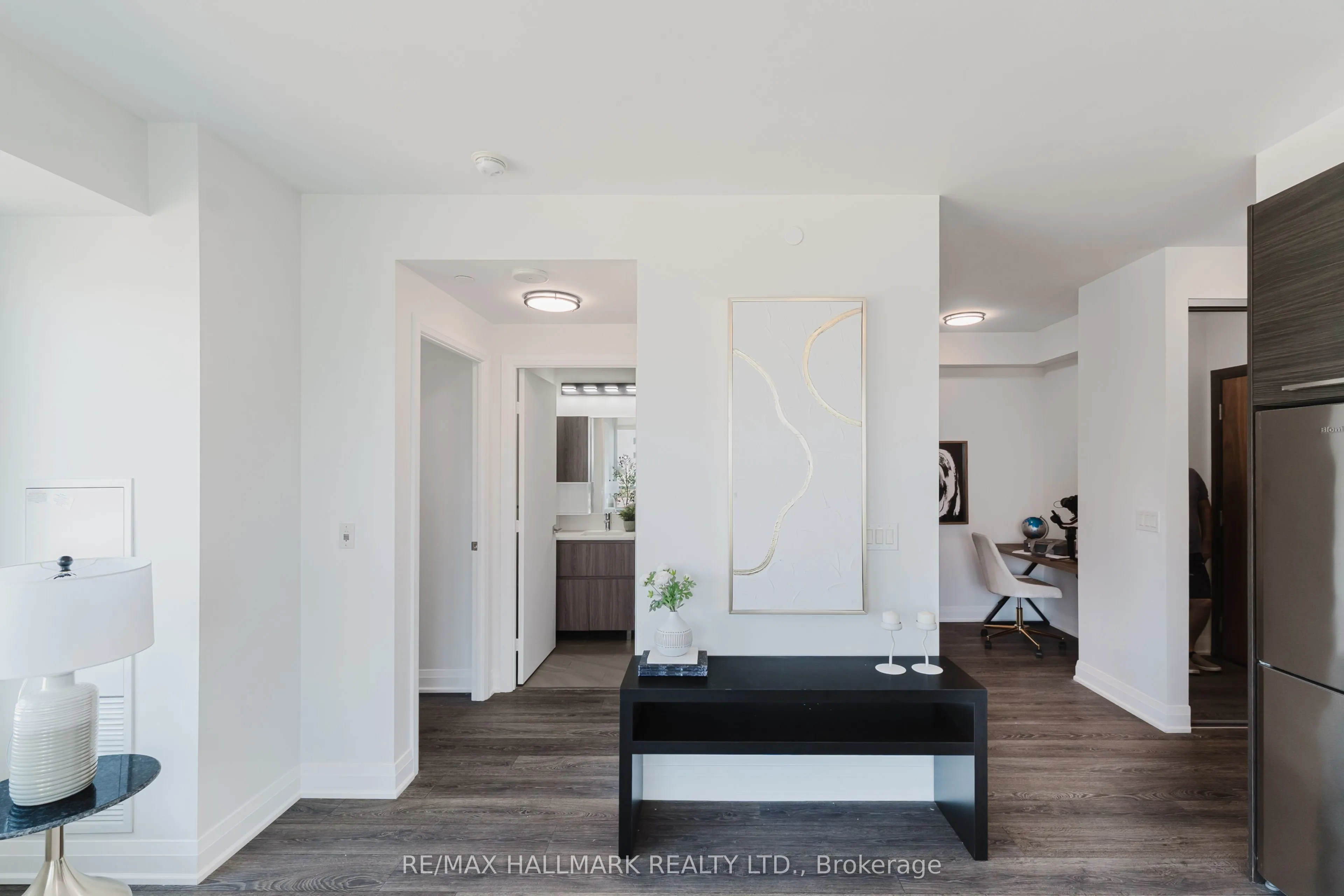 36 PARK LAWN Road, #1609