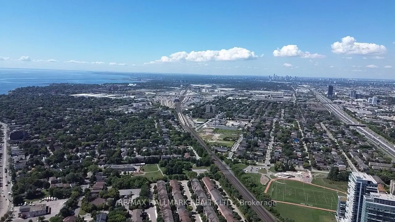 36 PARK LAWN Road, #1609