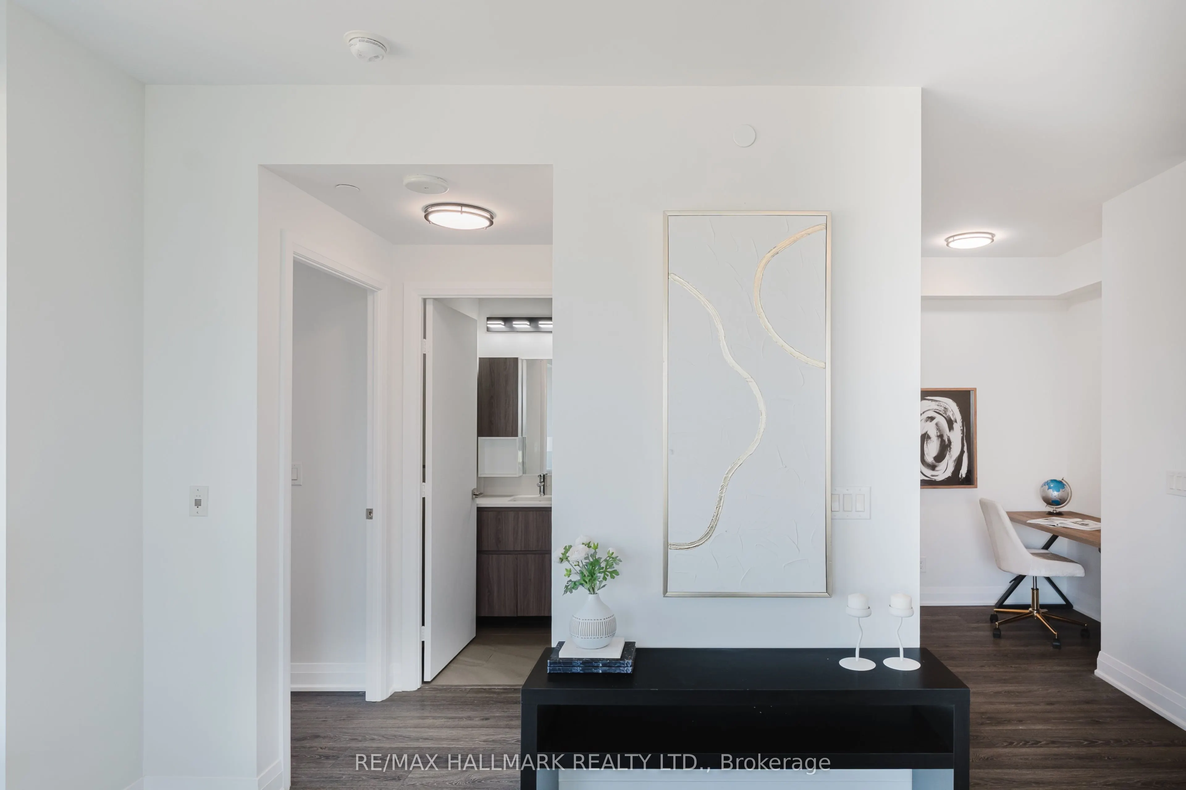 36 PARK LAWN Road, #1609