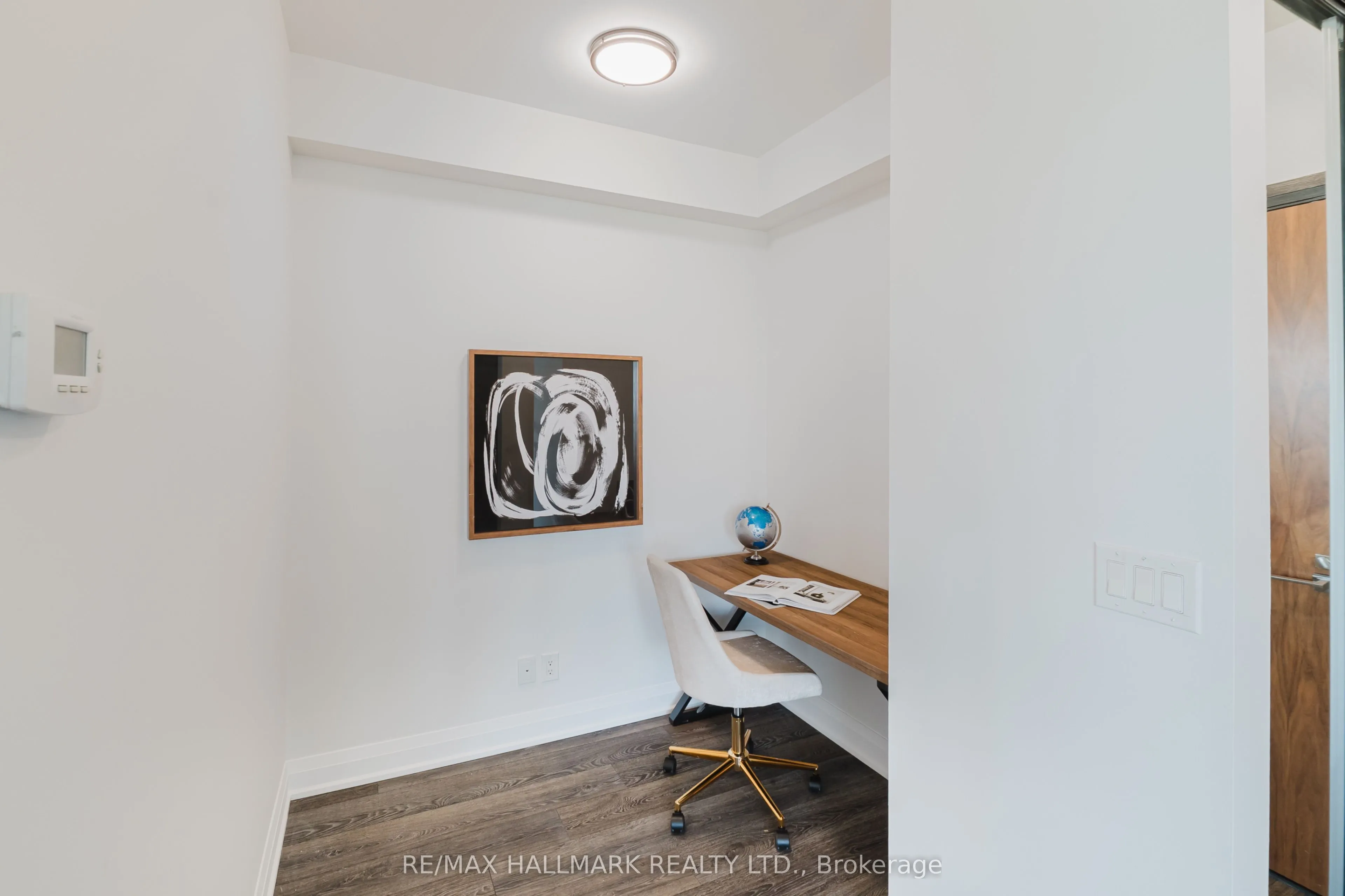 36 PARK LAWN Road, #1609