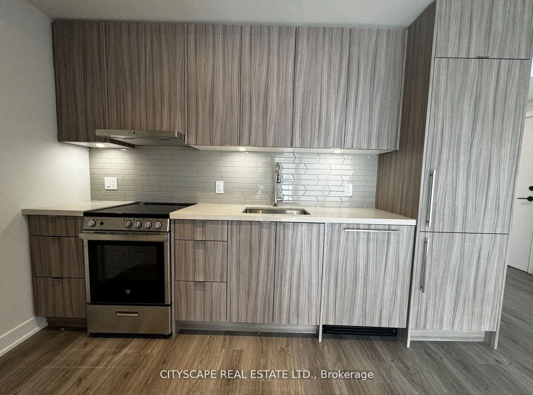 4130 Parkside Village Drive, #811