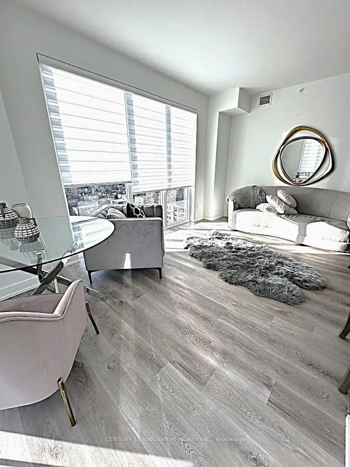 370 Martha Street, #1710