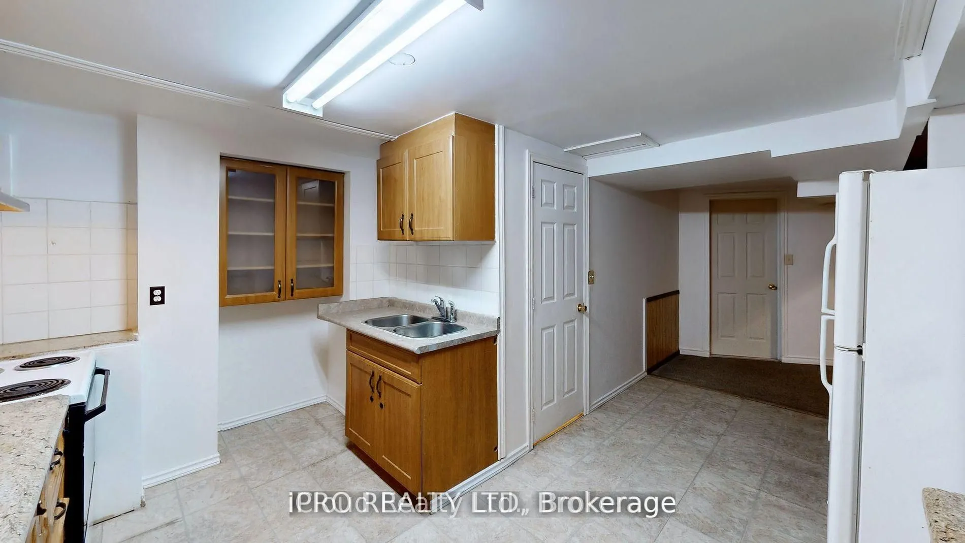 32 Dafoe Crescent