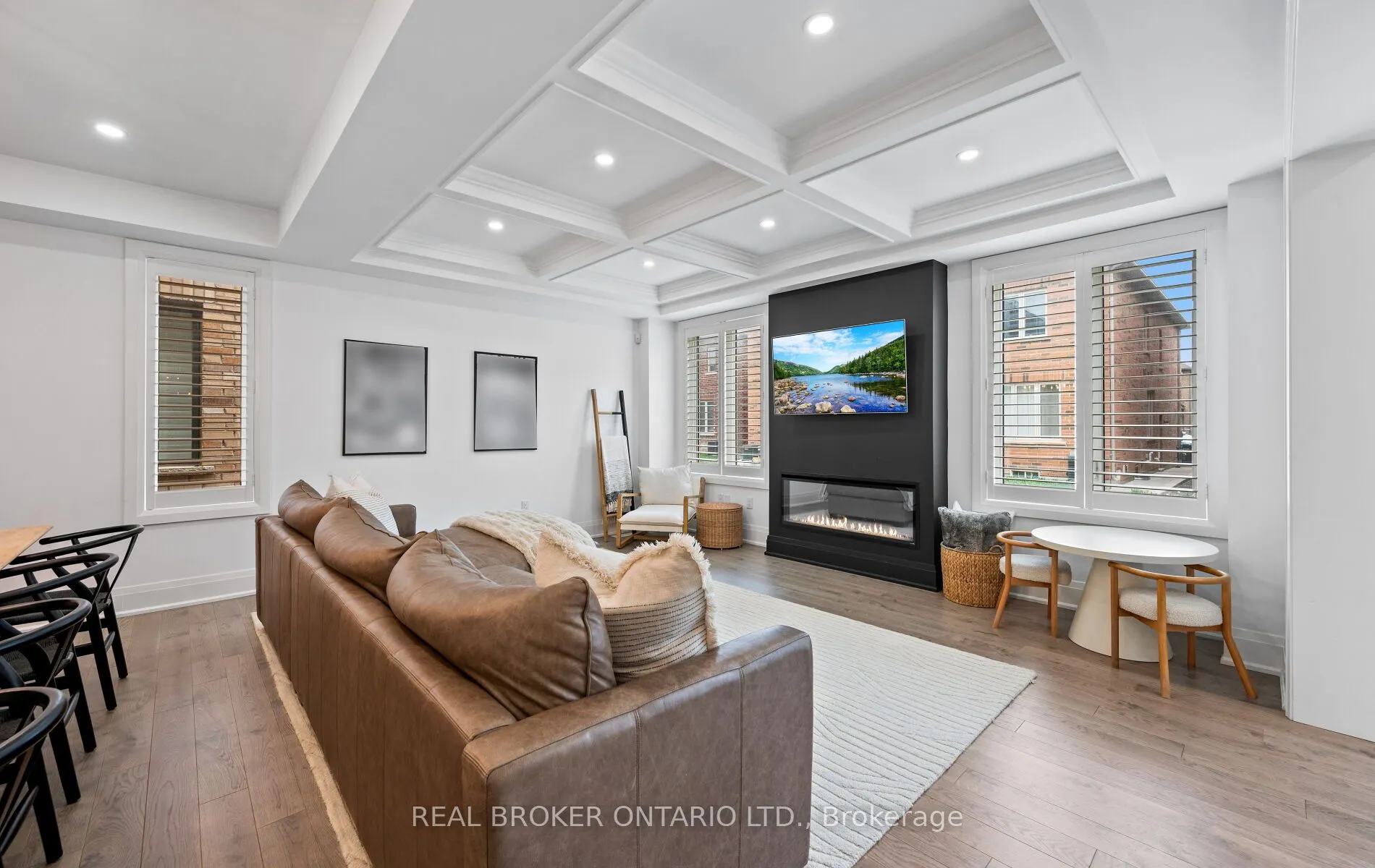 547 Veterans Drive