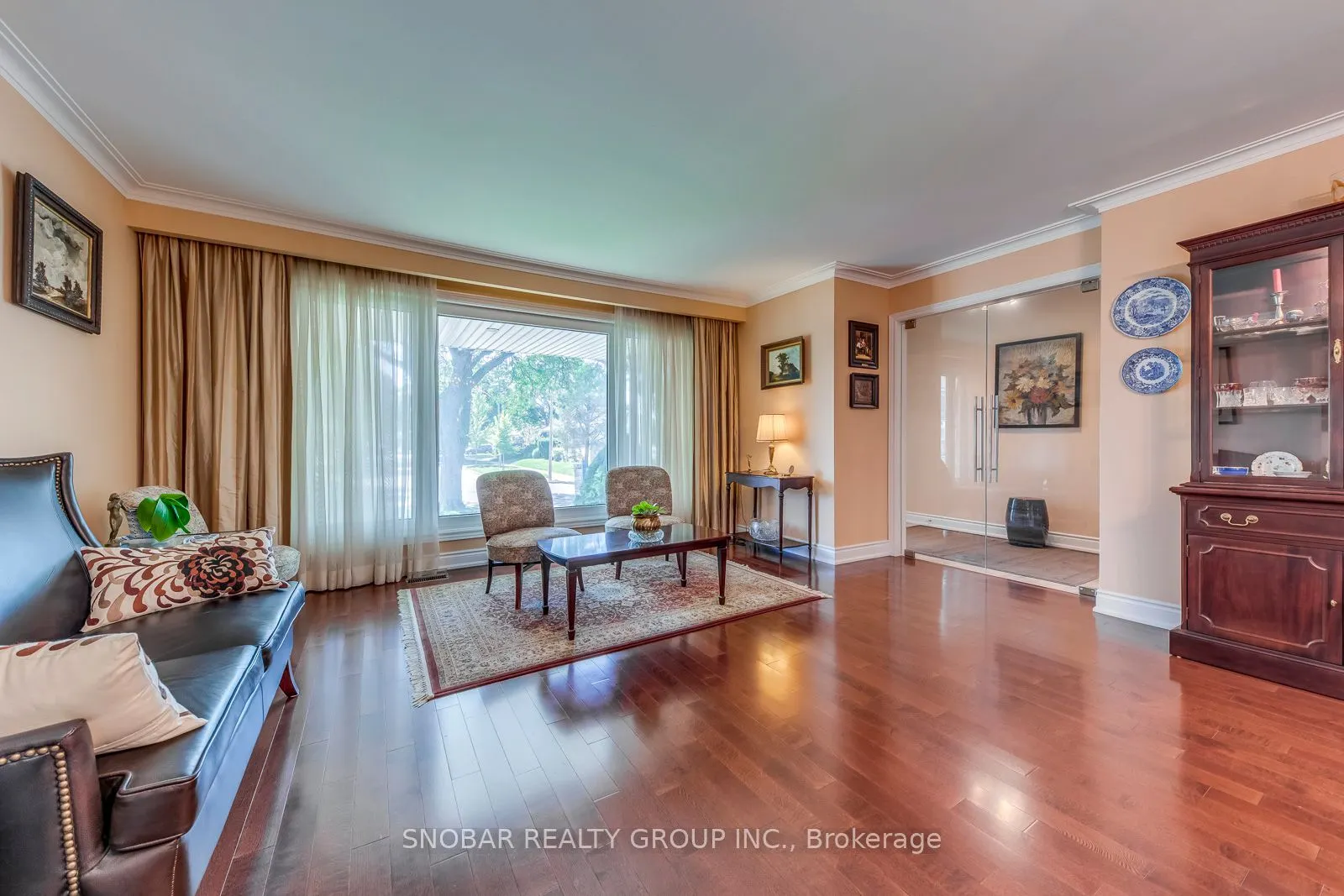 29 Woodpark Road