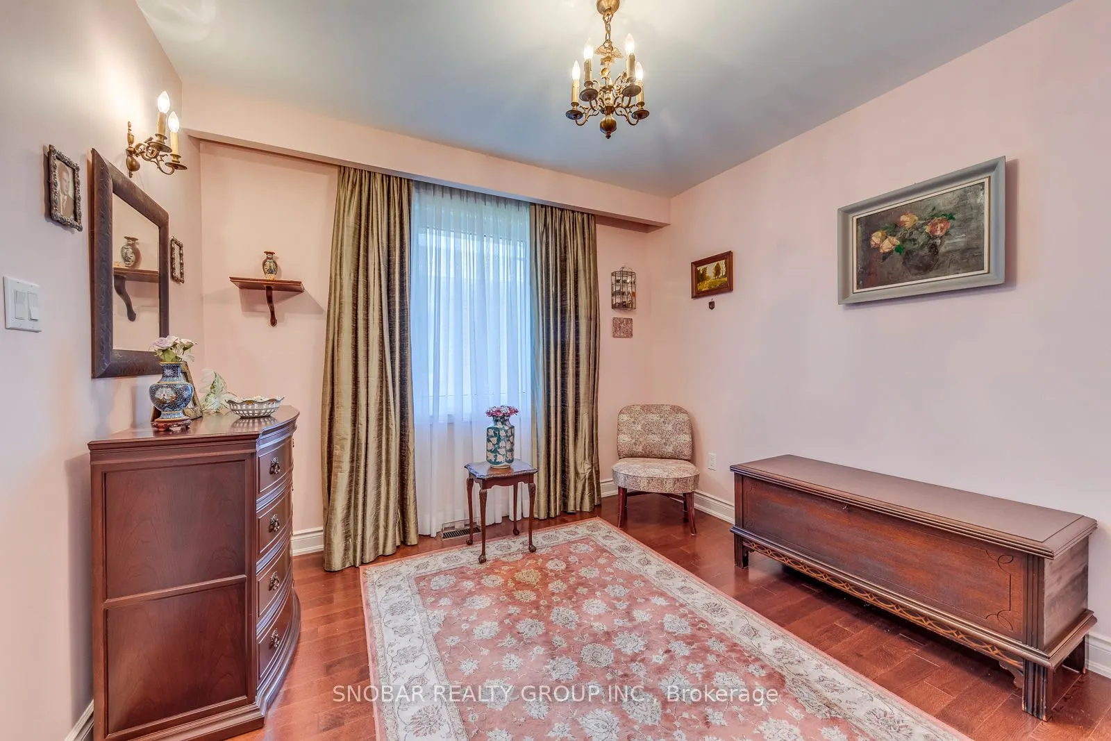 29 Woodpark Road