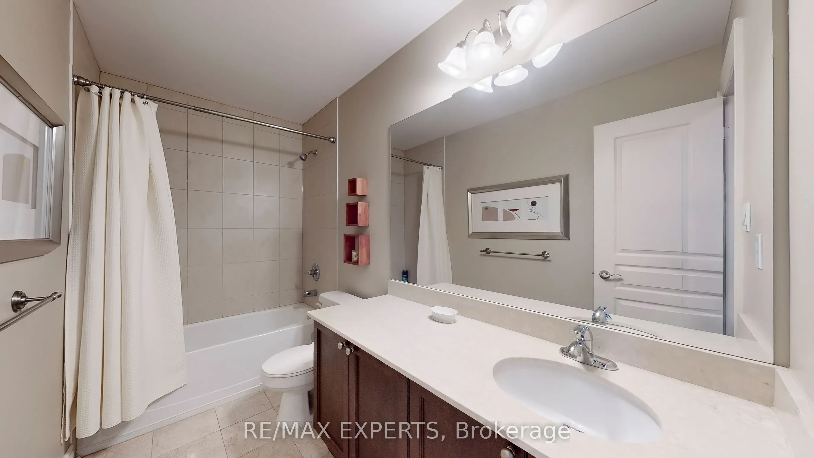 110 Rolling Hills Lane W