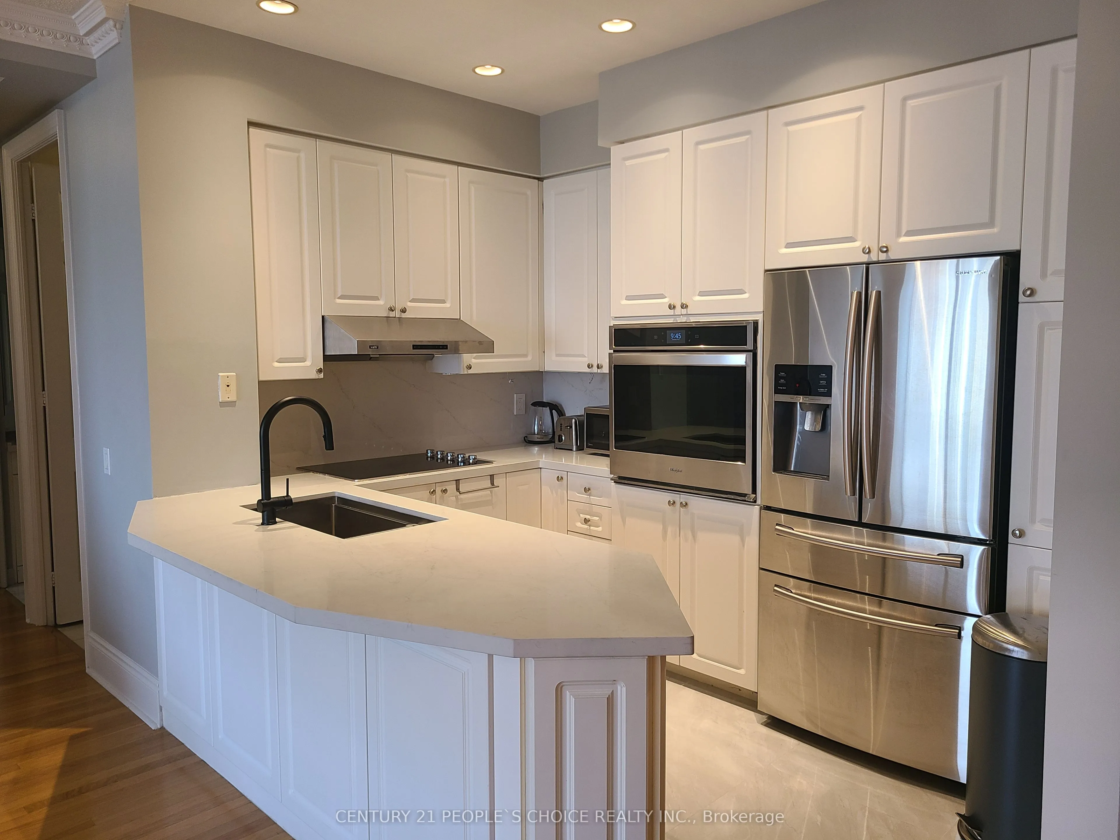 25 Kingsbridge Garden Circle, #PH08