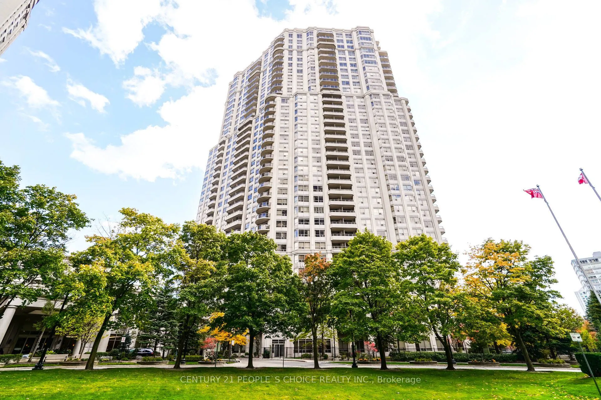 25 Kingsbridge Garden Circle, #PH08