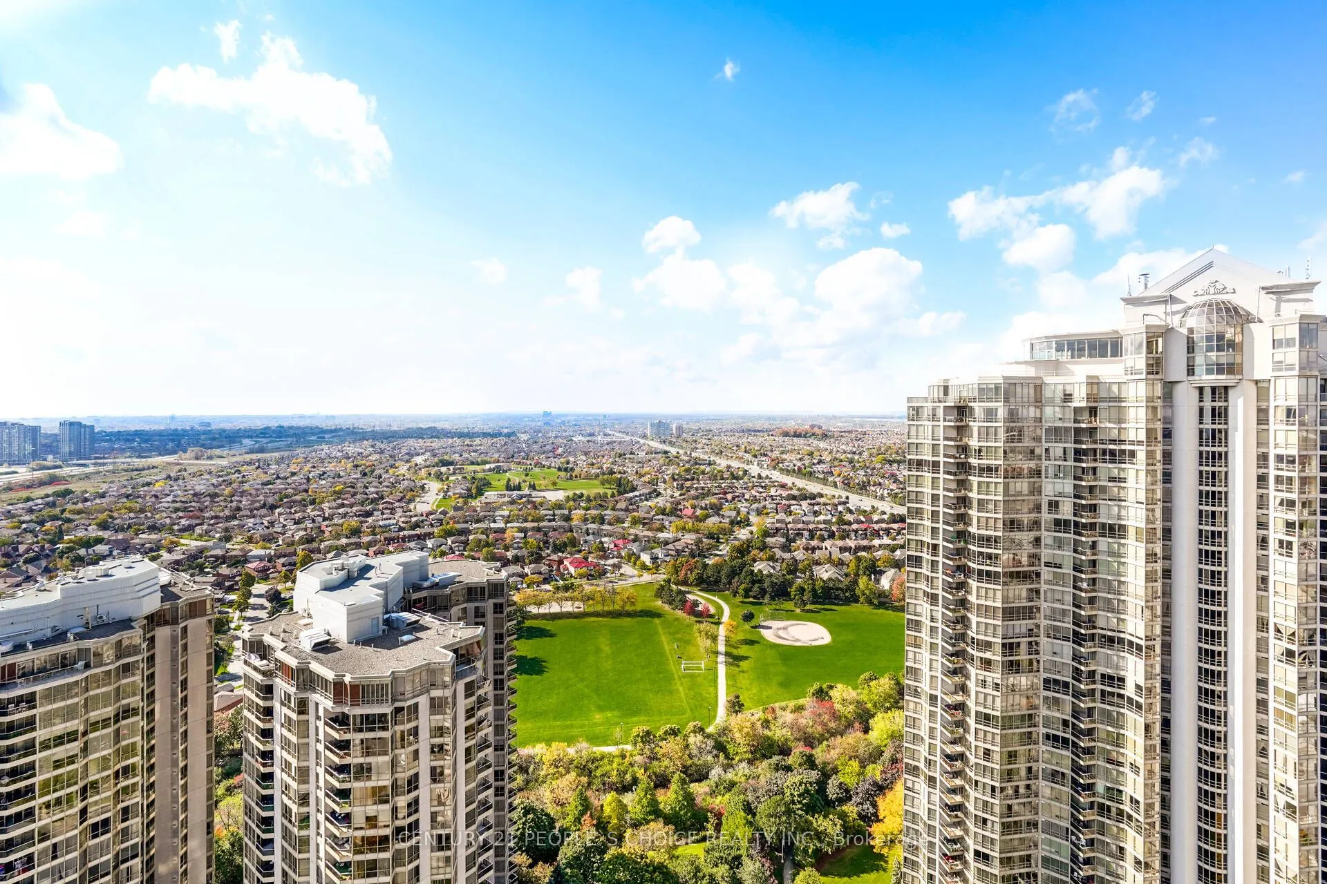 25 Kingsbridge Garden Circle, #PH08