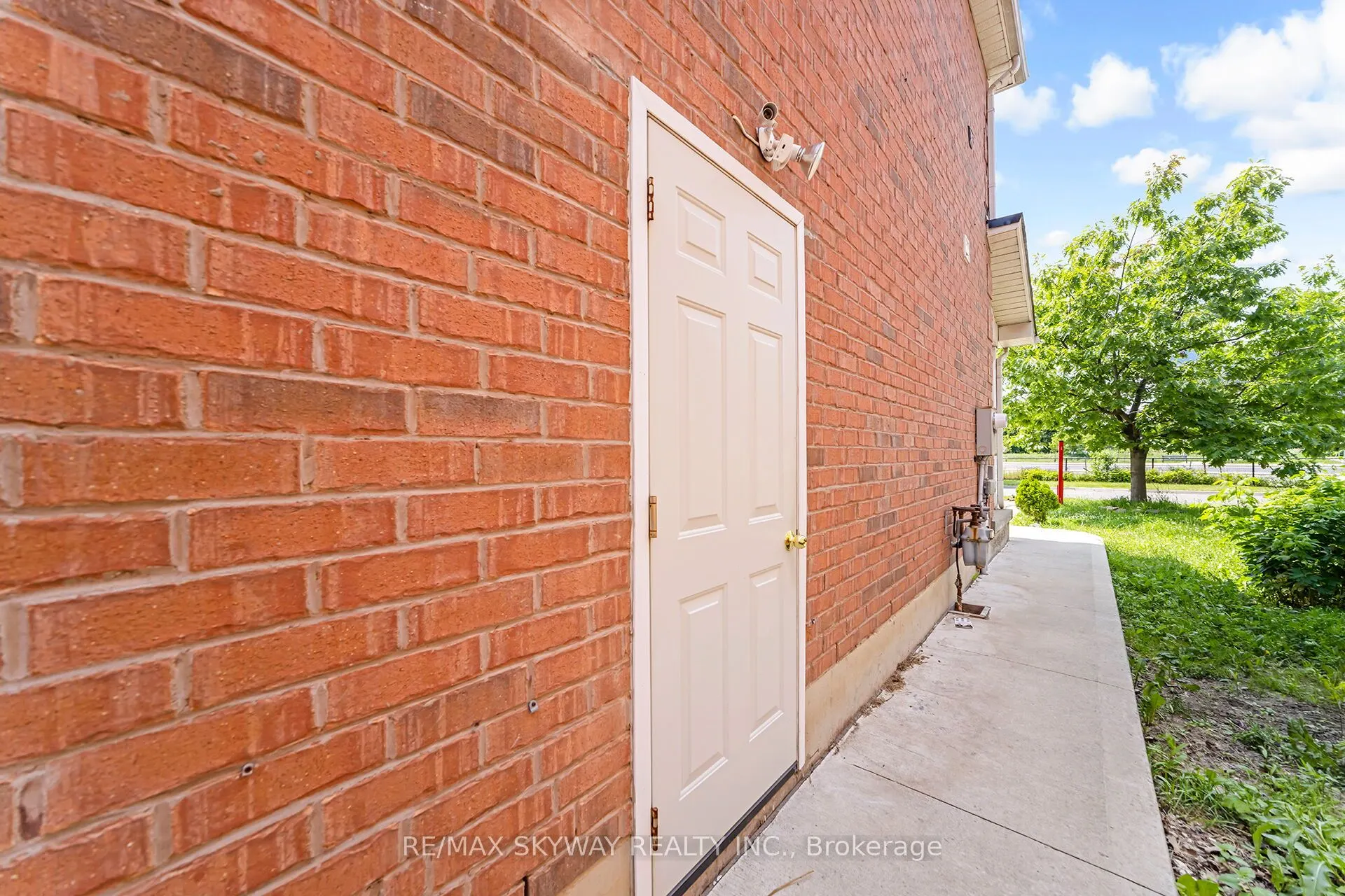 13 Ozner Court